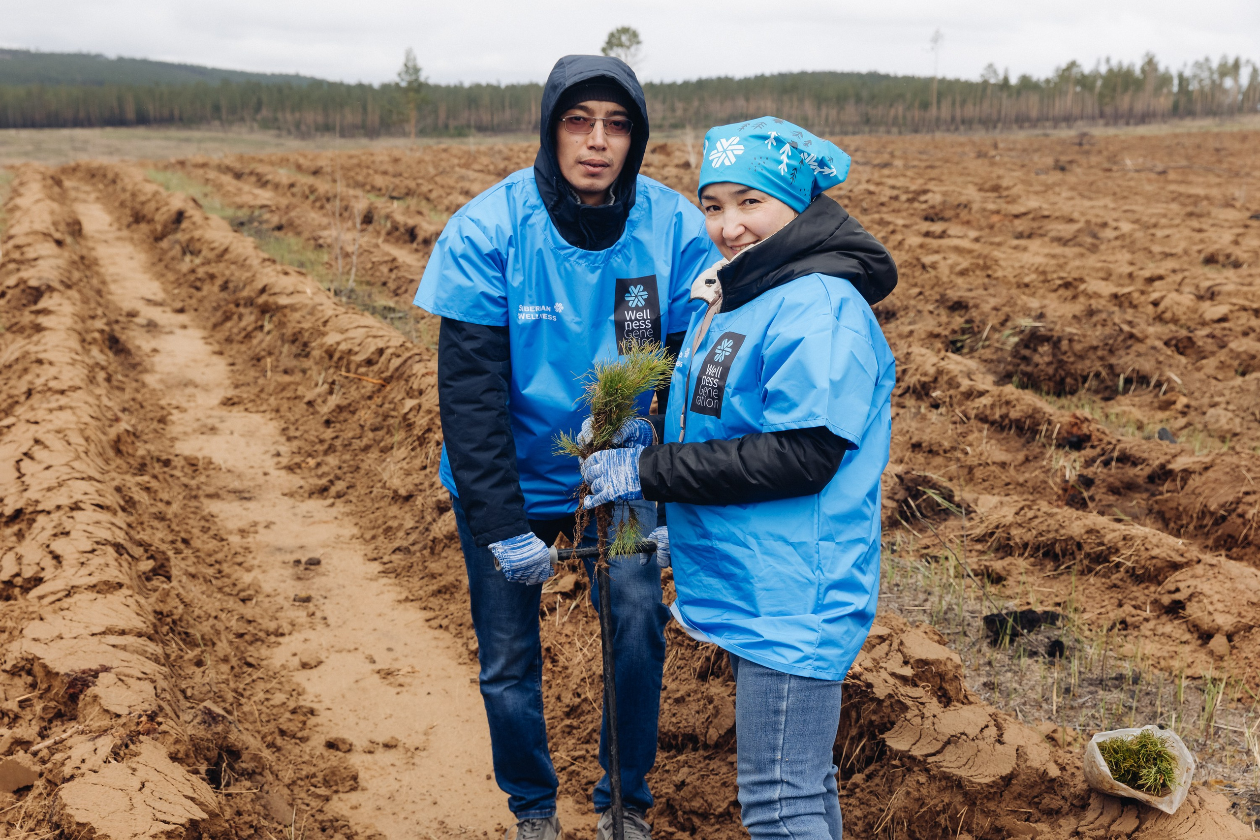 Siberian wellness. Ежегодная акция по посадке деревьев. Свадебный и семейный фотограф в Улан-Удэ