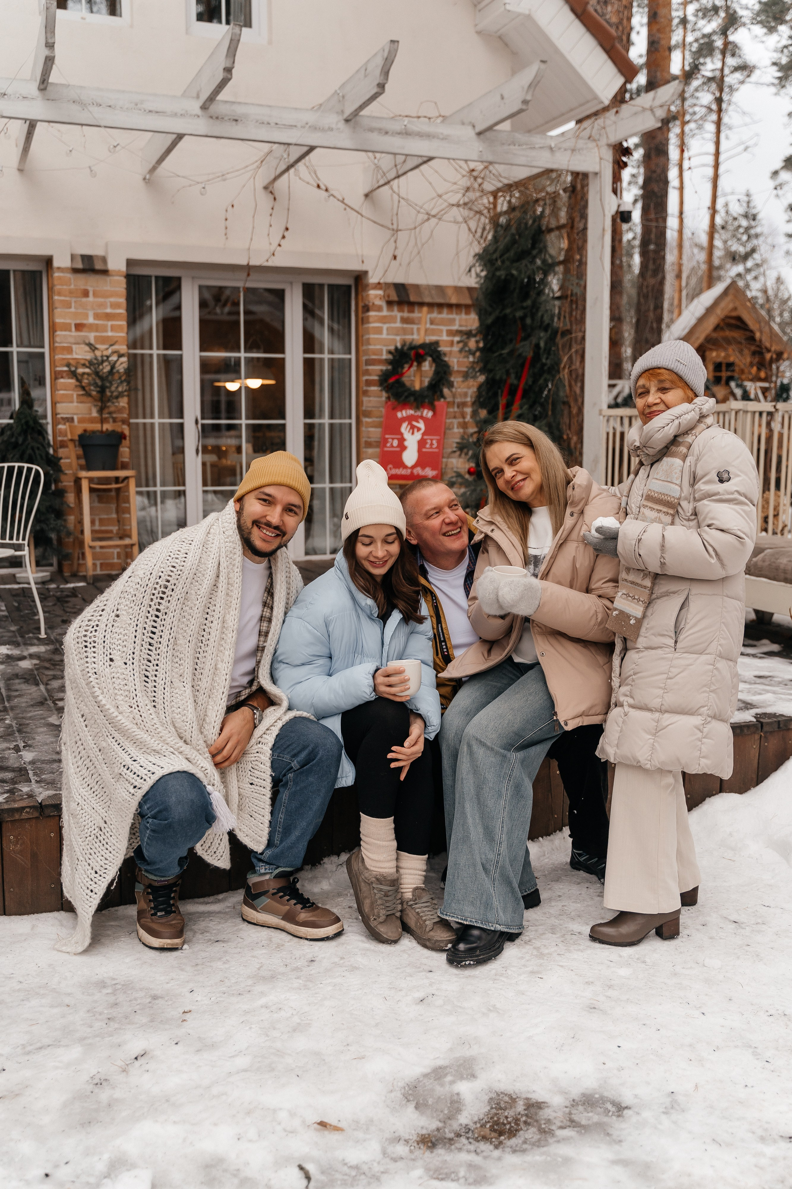 В кругу большой семьи. Волик Мария