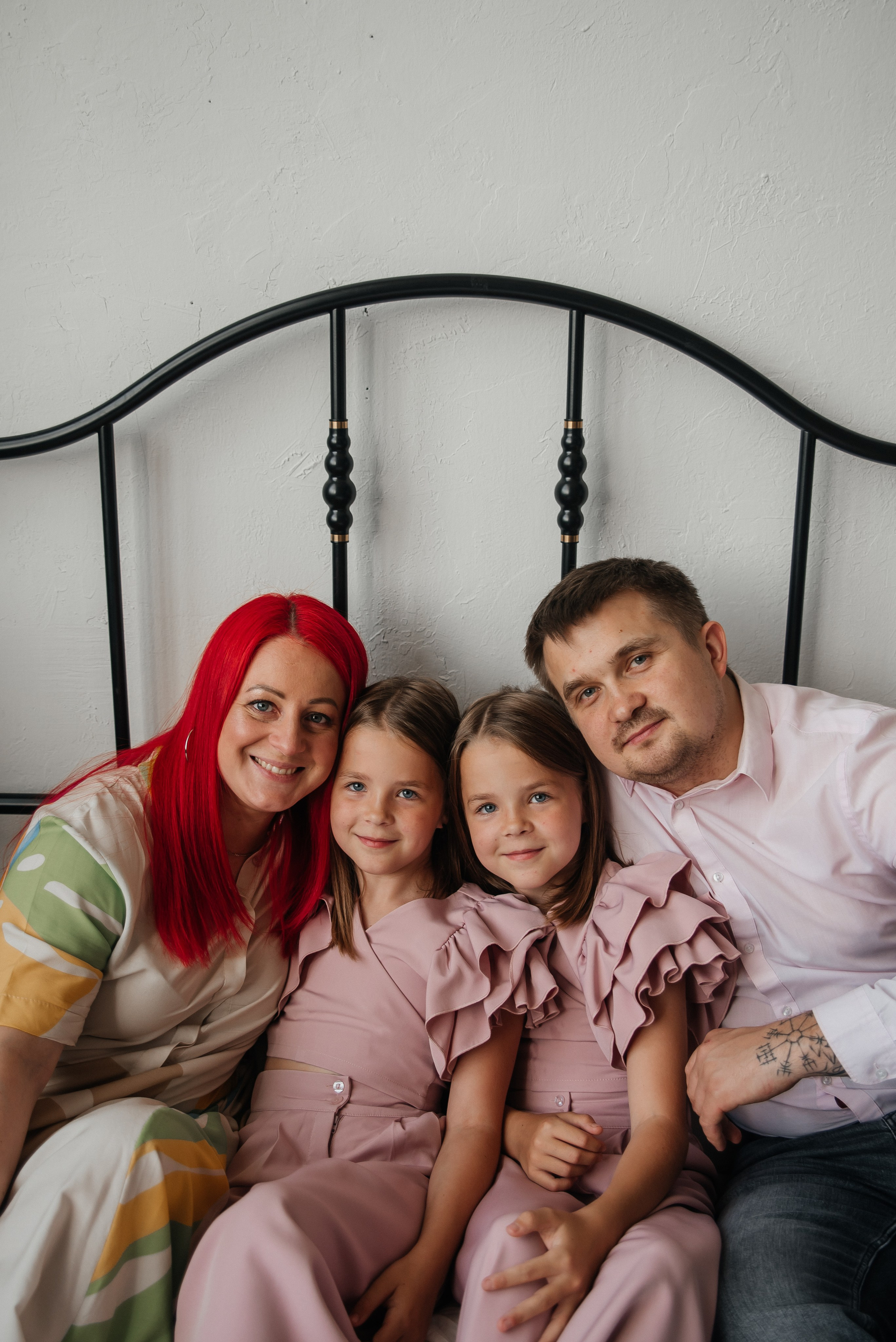 Семейная студийная. Свадебный и семейный фотограф в городе Смоленске