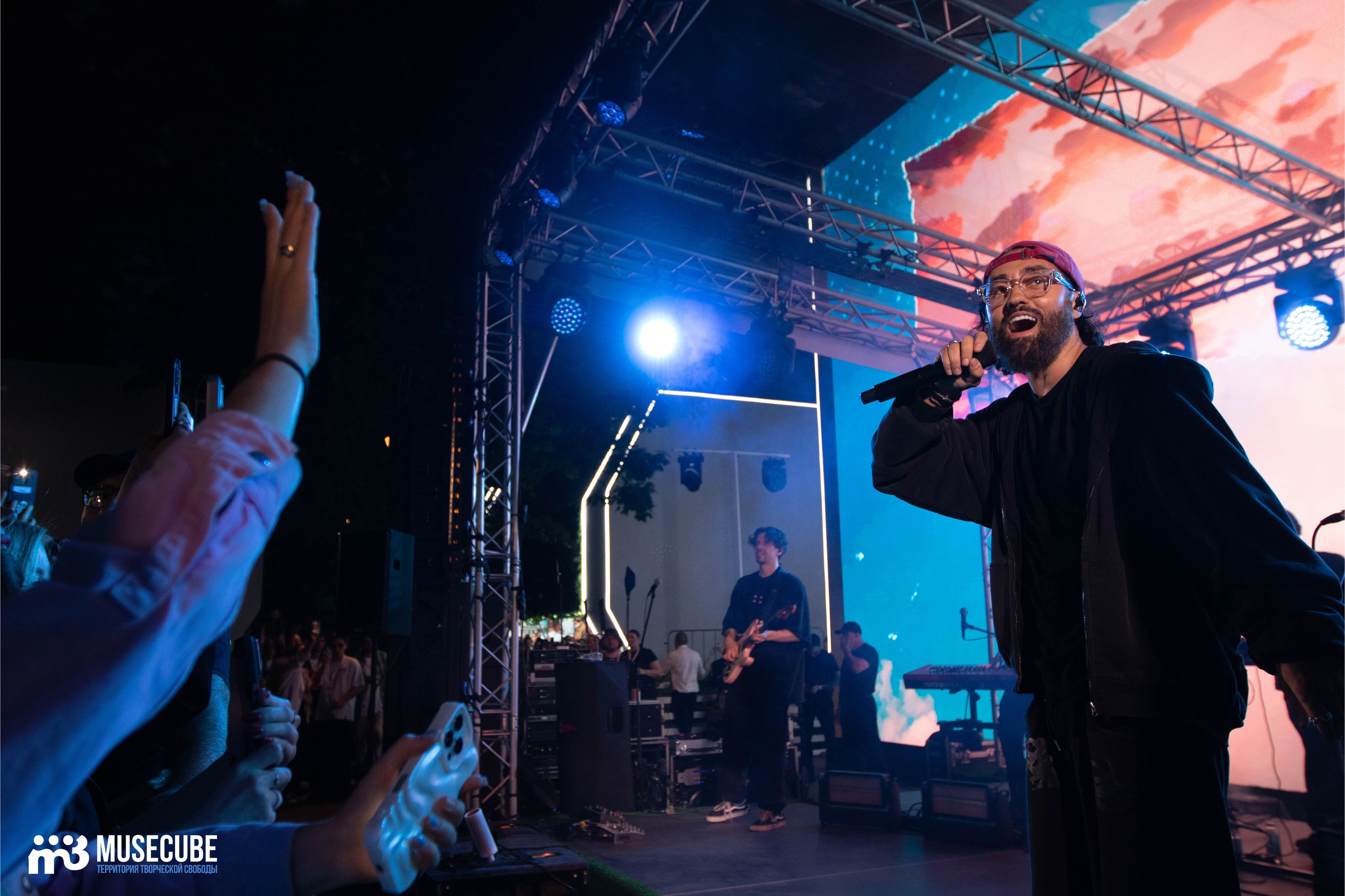 МОТ. Концертный фотограф