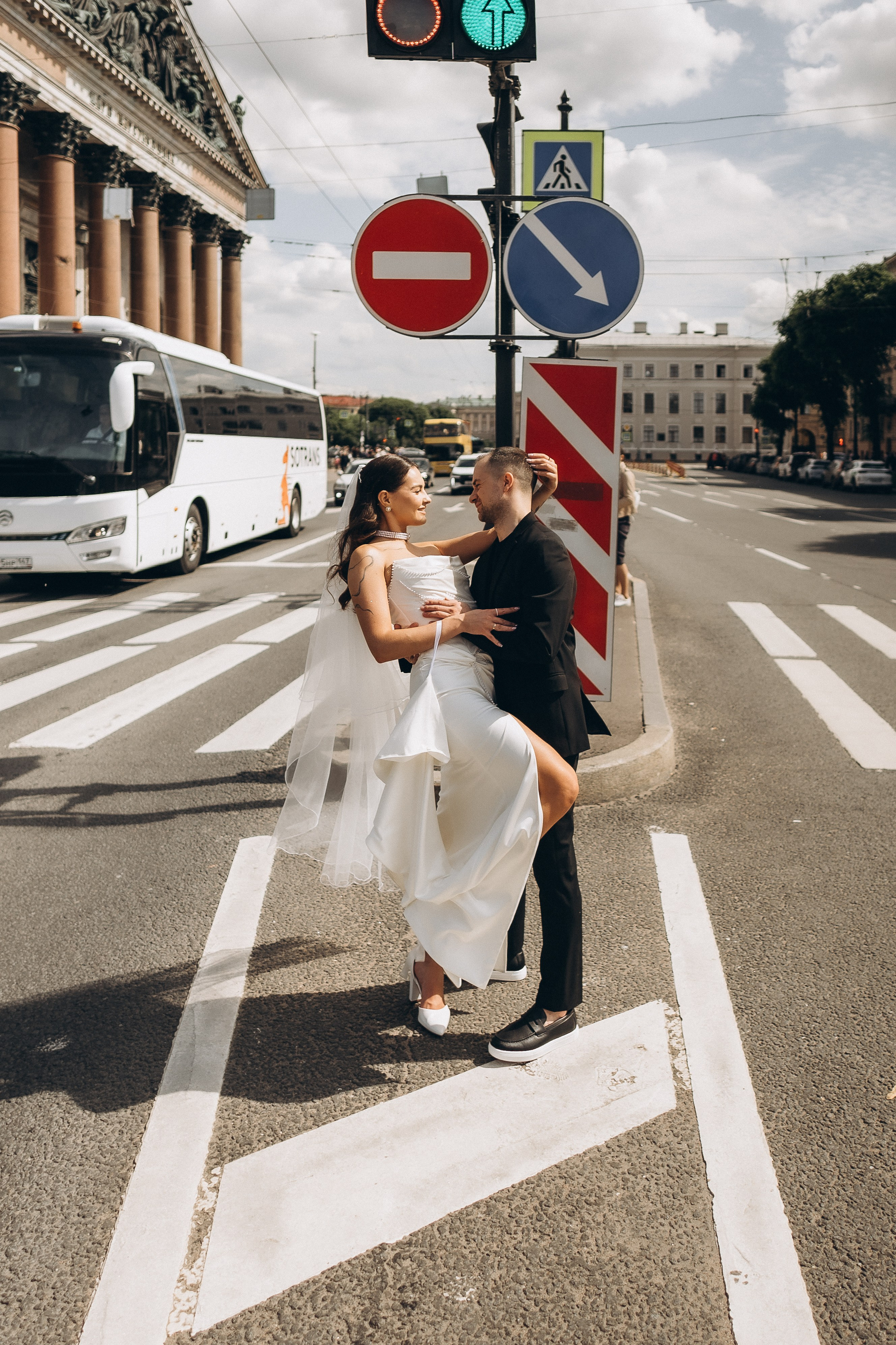 Свадебная Фотопрогулка Исаакиевский. Фотограф ПИТЕР СПБ Надежда Баранова