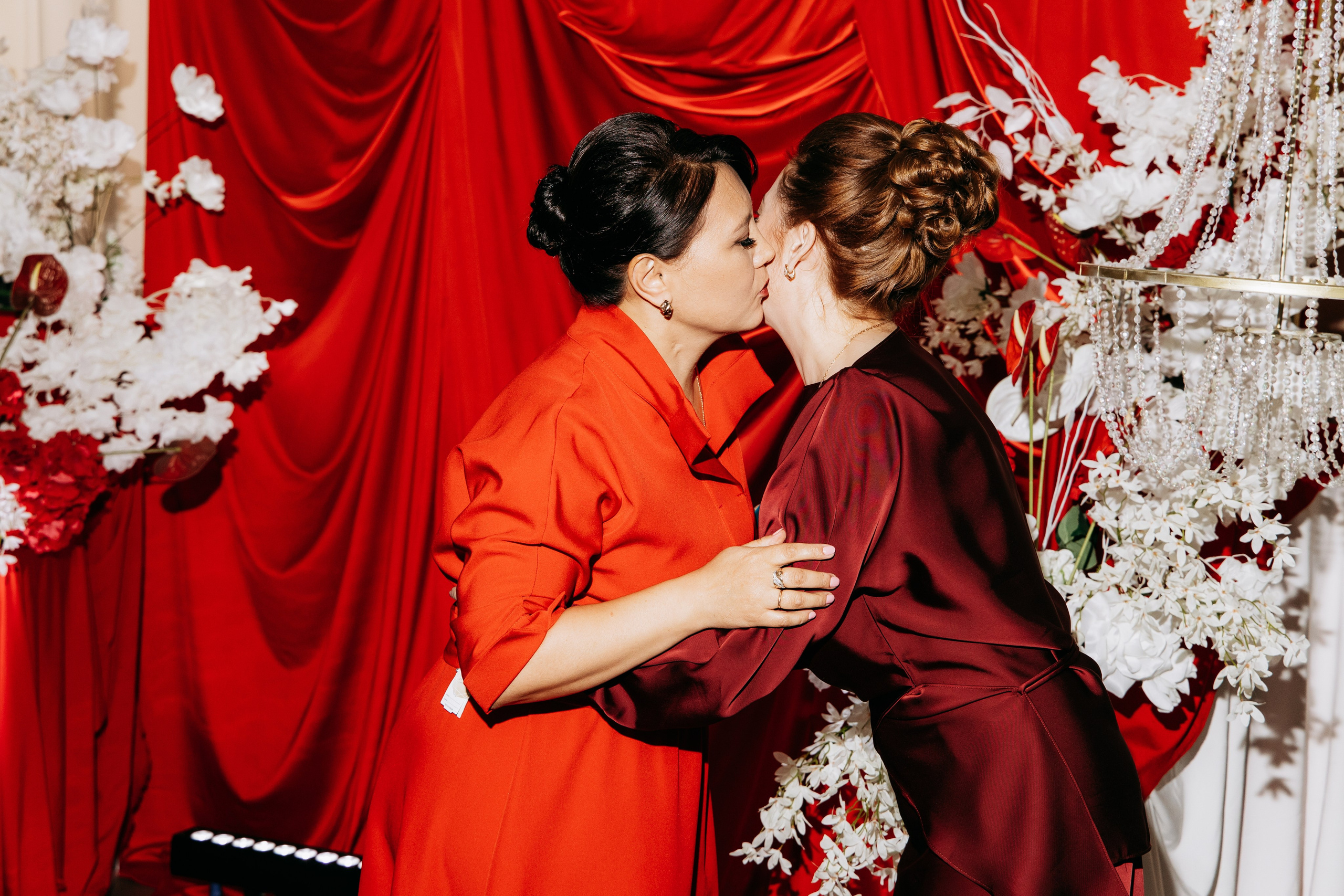 Ерлан и Сабина. Фотограф в Омске Валерия Крячко