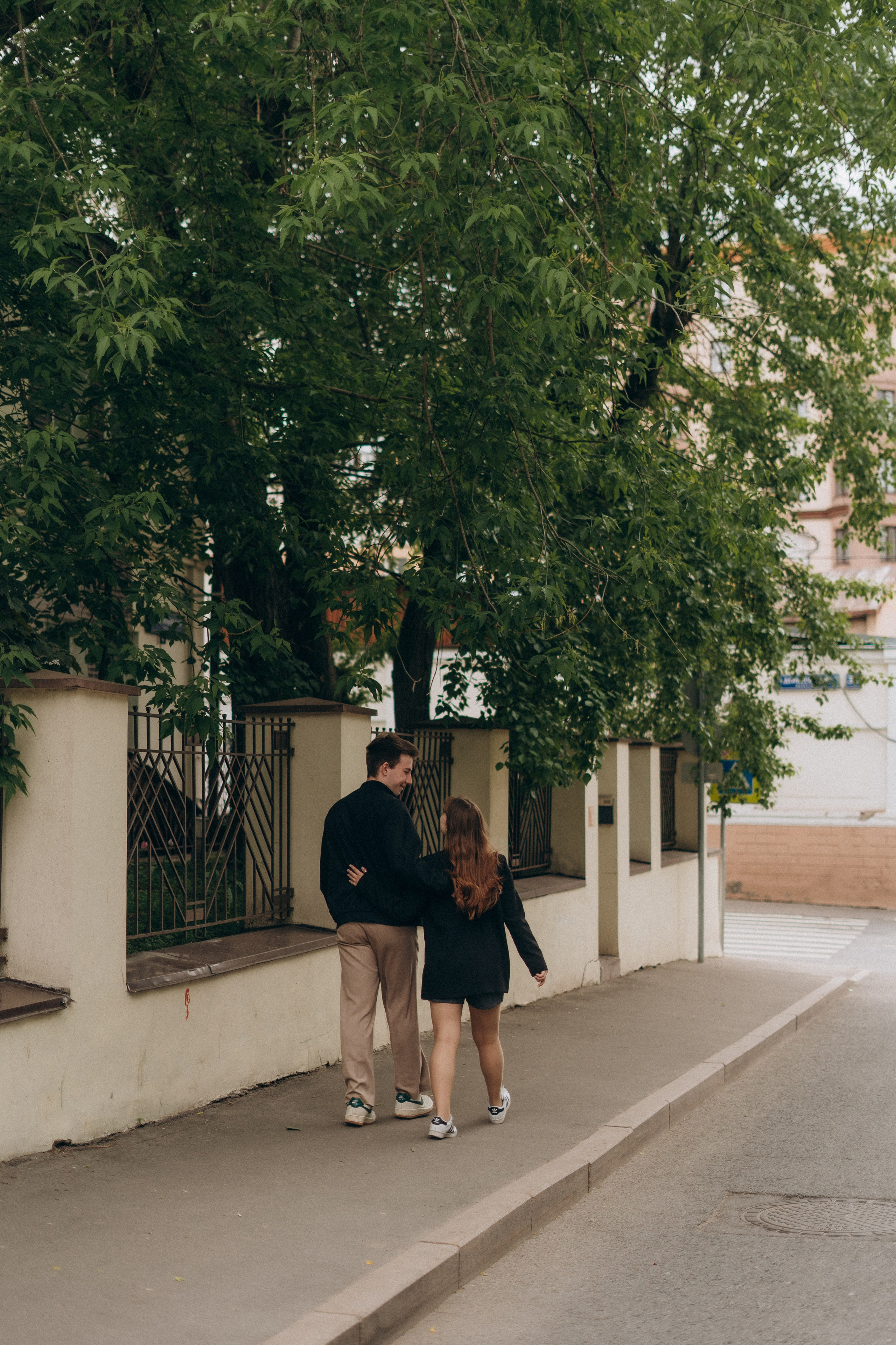 Юля и Даня | Прогулка по улицам Москвы. Фотограф Москва Виктория-Антуанетта