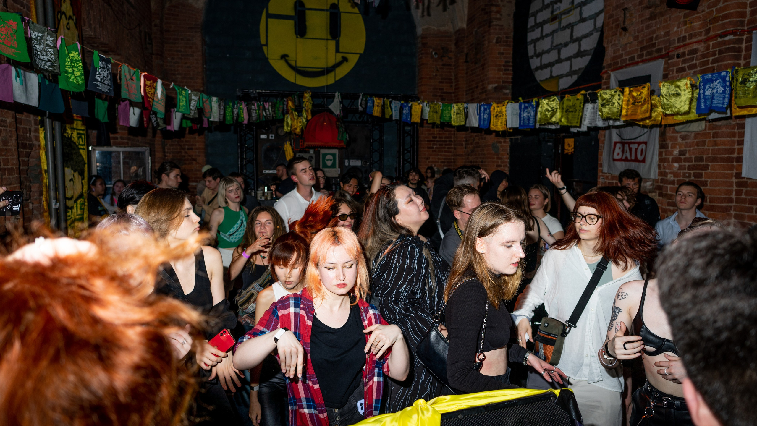 Plast X Vibe Room. Коммерческий и репортажный фотограф в Санкт-Петербурге — Туся Сушка