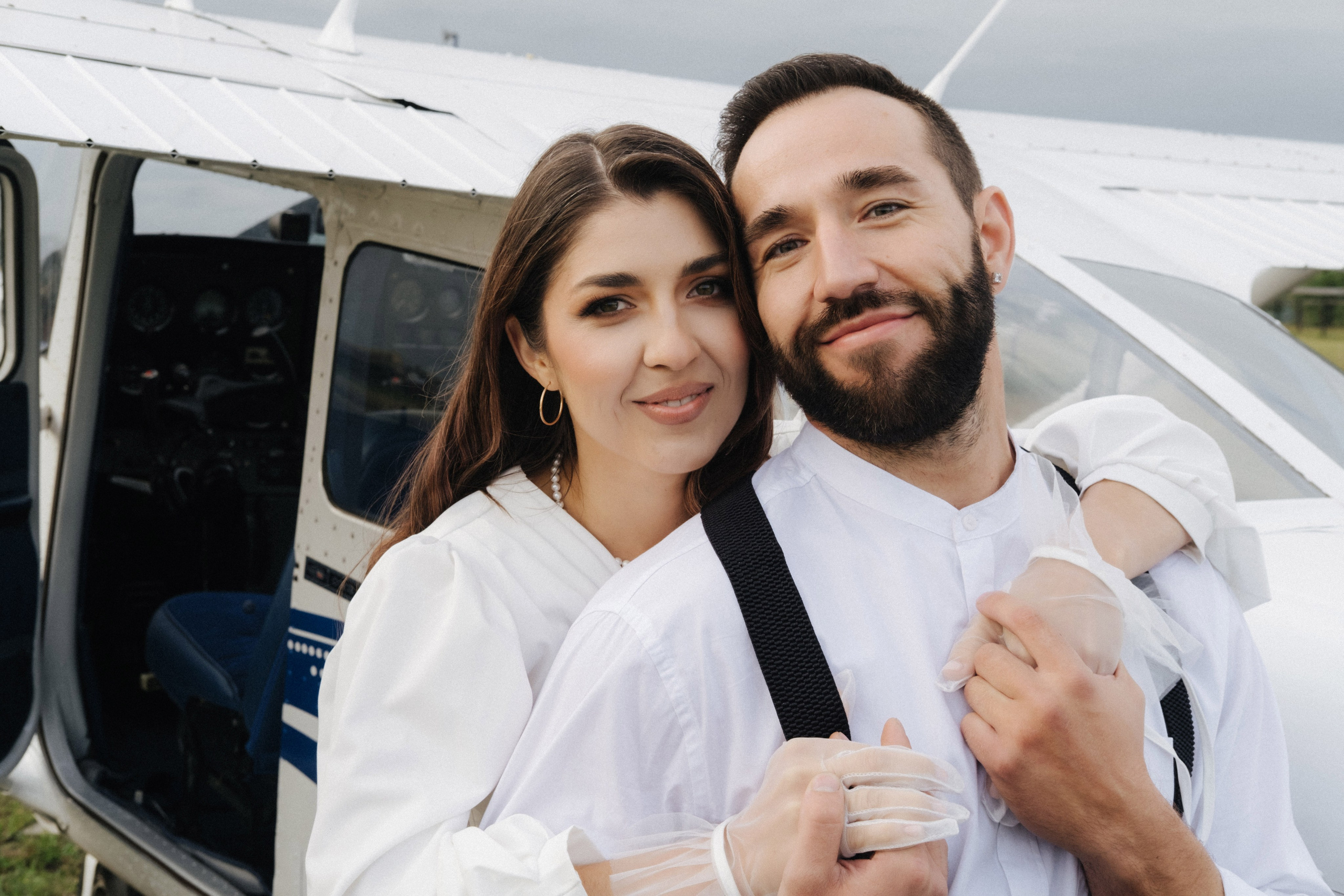 Flying love. Свадебный фотограф в Екатеринбурге — заказ профессиональной фотосесии, все виды фотосъемки