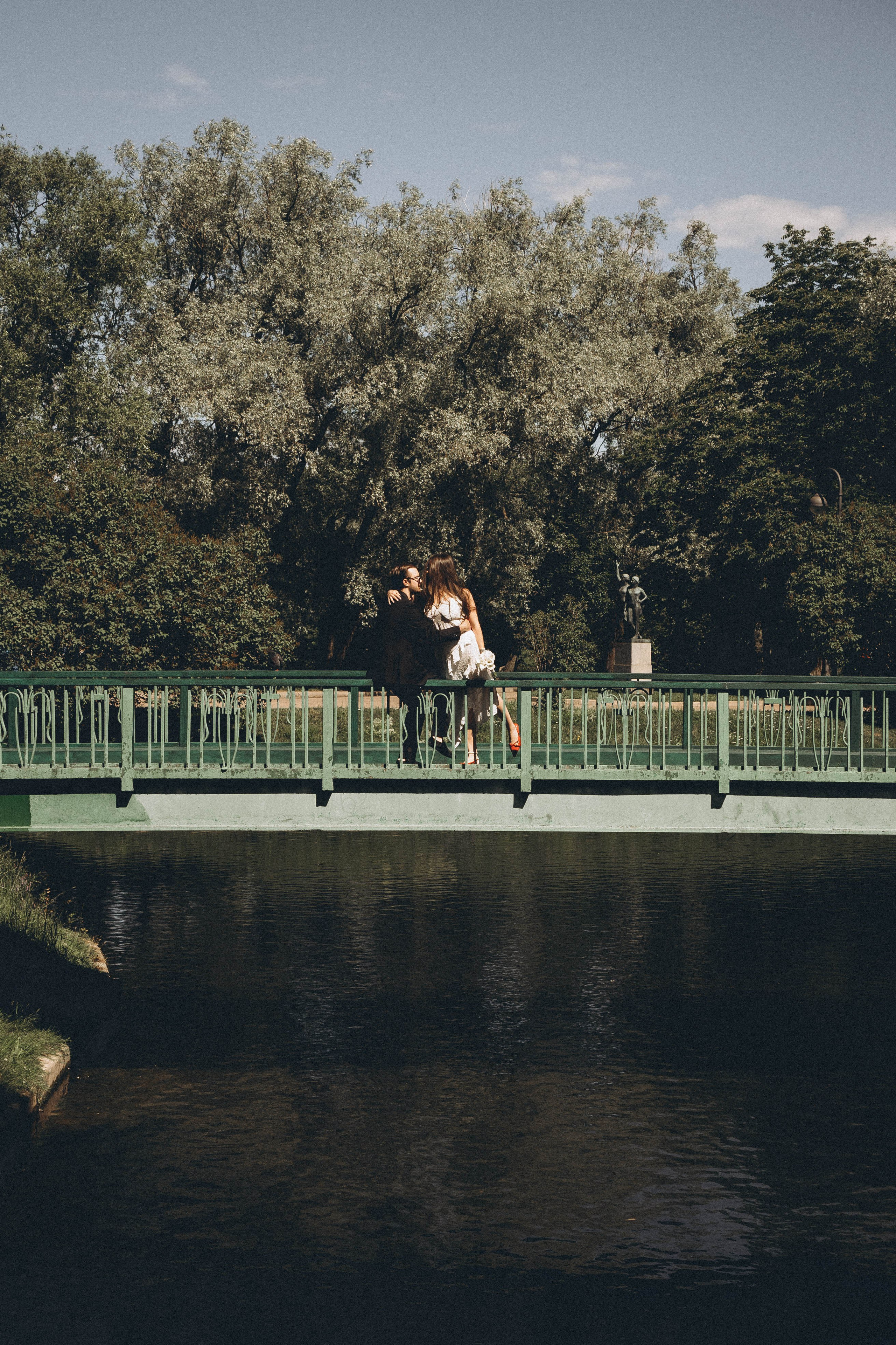 СВАДЕБНАЯ СЬЕМКА В ПАРКЕ ПОБЕДЫ И ПРОГУЛКА ПО МОСКОВСКОМУ ПРОСПЕКТУ. Профессиональный фотограф, Санкт-Петербург — Виктория Богомолова