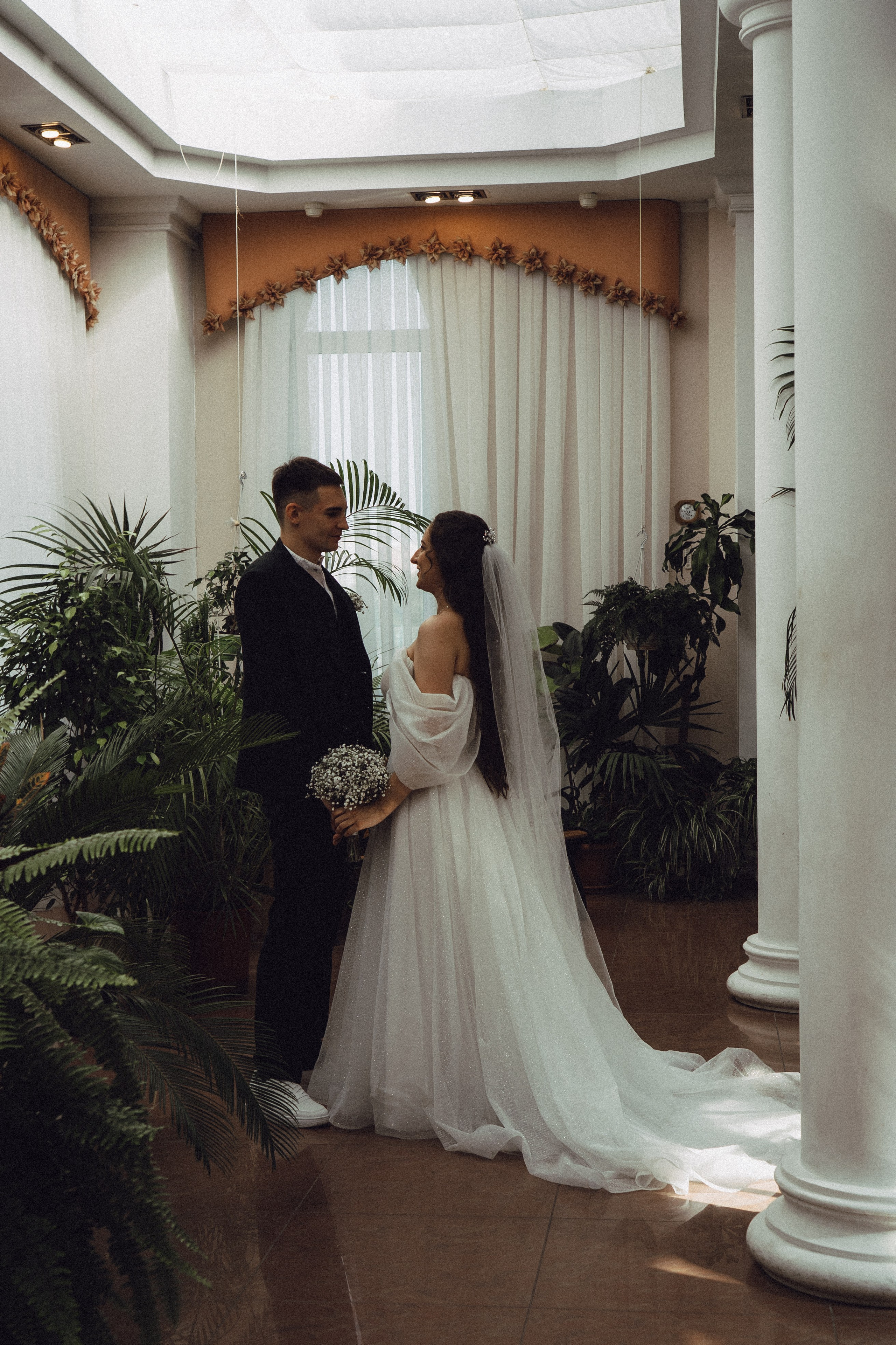 СВАДЕБНАЯ СЬЕМК В ПАРКЕ 300-ЛЕТИЯ. Профессиональный фотограф, Санкт-Петербург — Виктория Богомолова