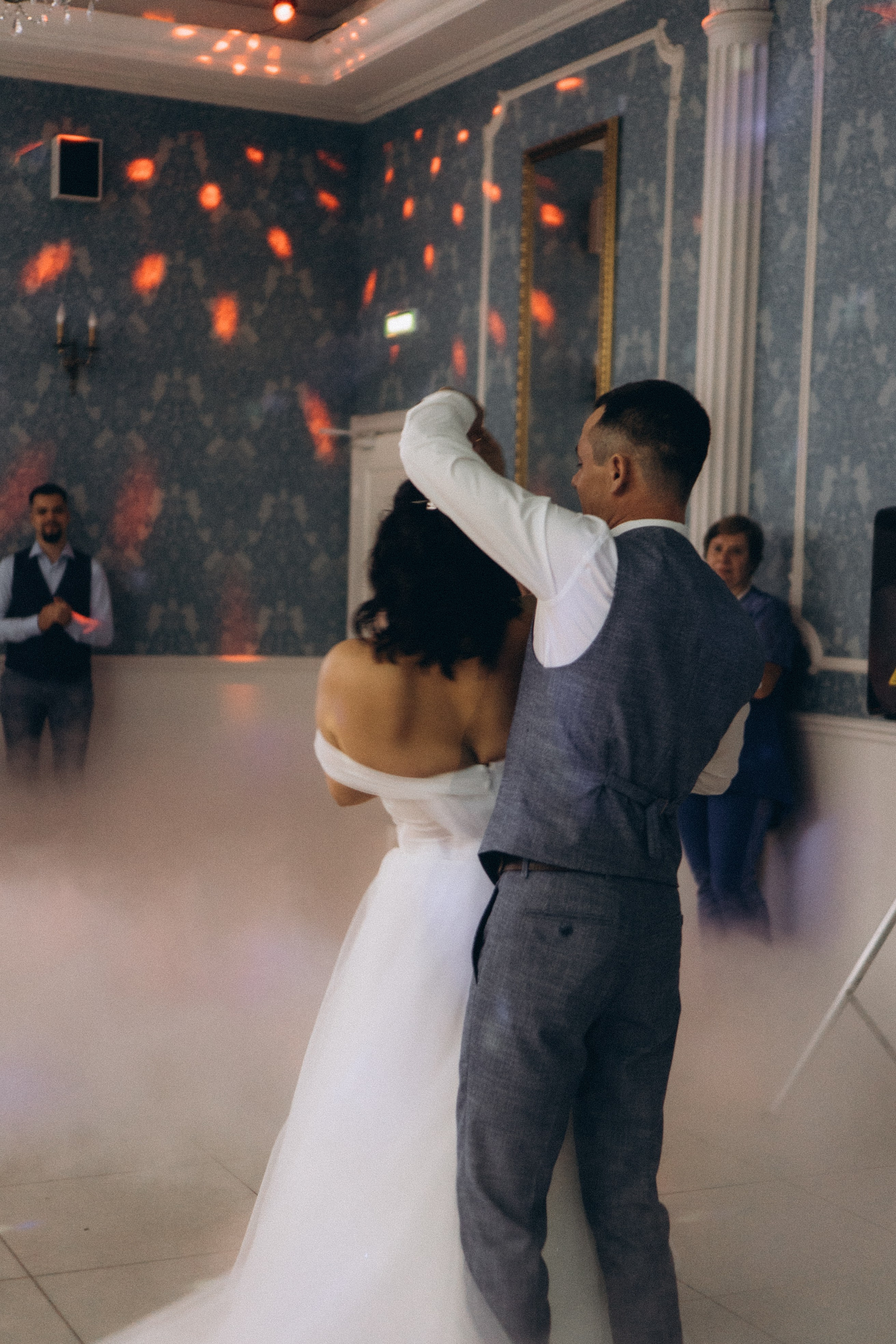 ТАНЕЦ ЖЕНИХА И НЕВЕСТЫ. Профессиональный фотограф, Санкт-Петербург — Виктория Богомолова