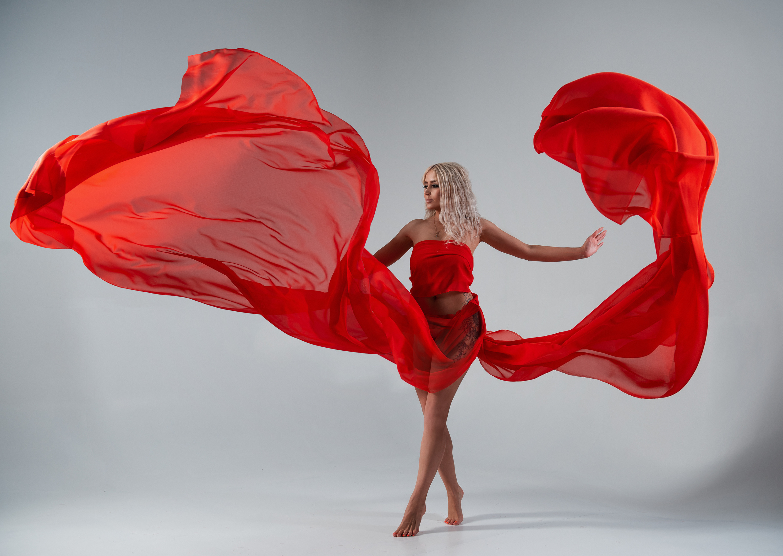 С тканями. Belichev45foto.ru