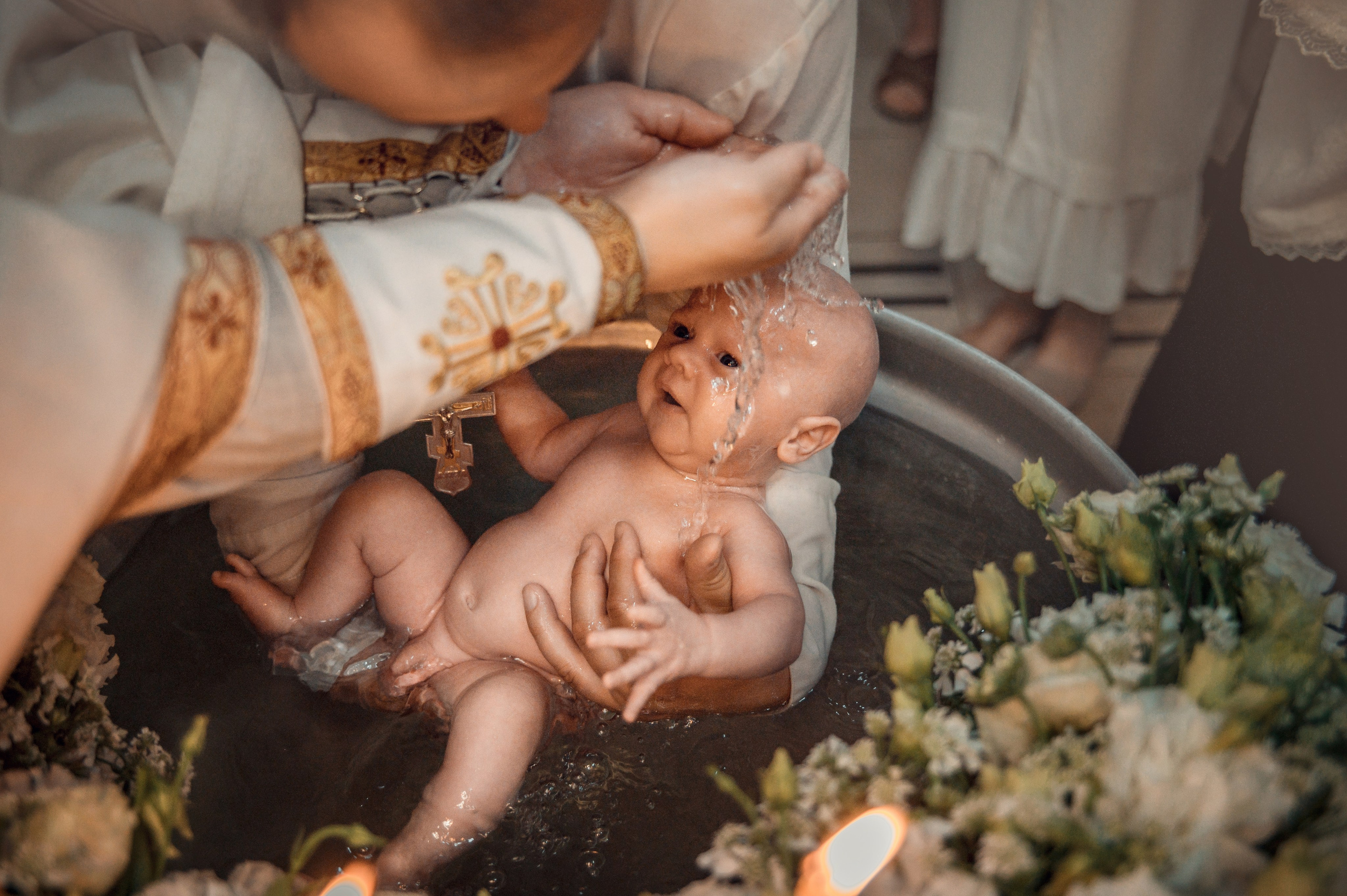 Таинство Крещения Филиппа, Храм святых Новомучеников и Исповедников Российских г. Волжский. Церковный, семейный и репортажный фотограф Волгоград, Волжский