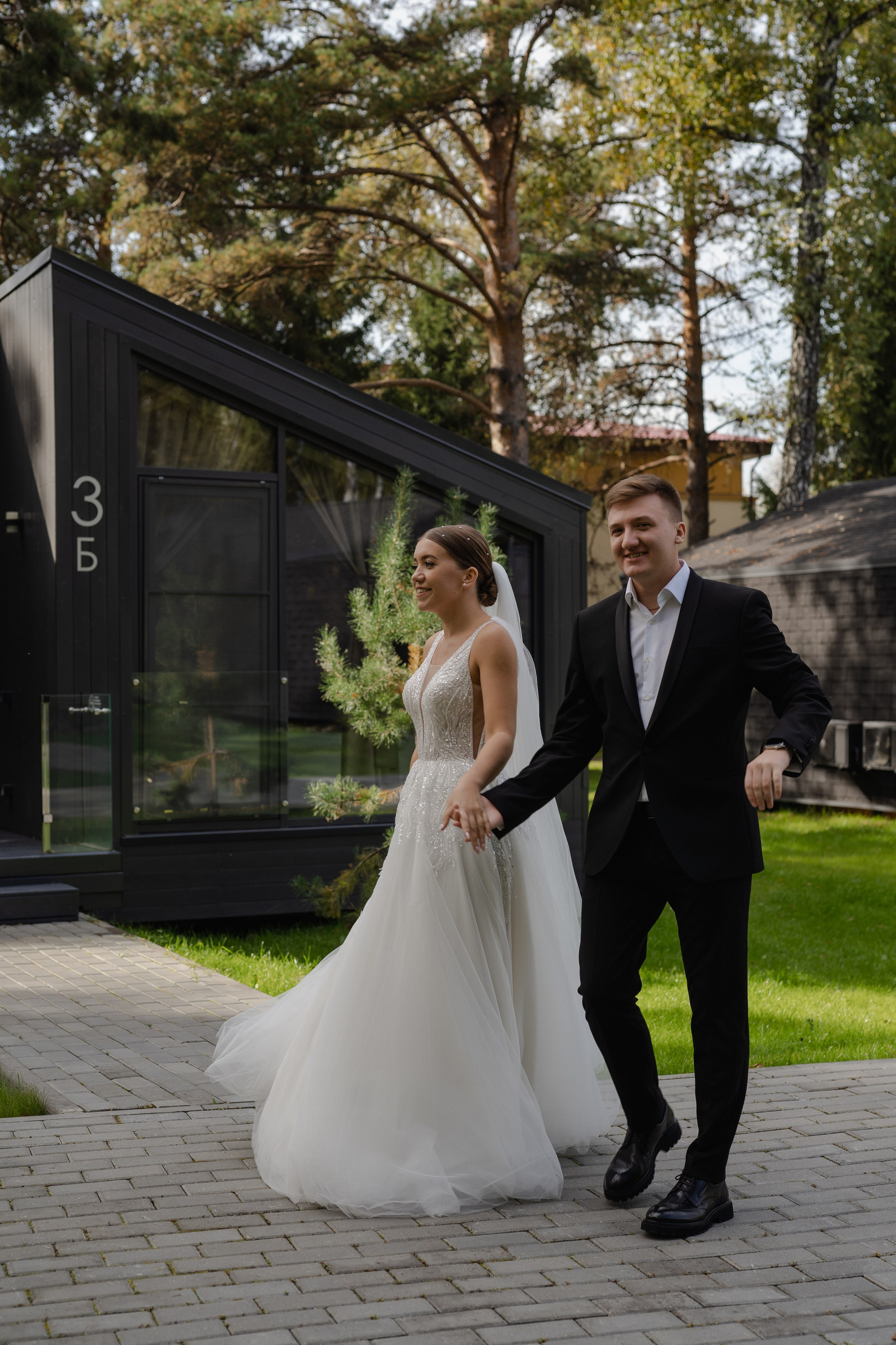 Любовь и Артур. Сосновый бор. Фотограф Аля Овчарова