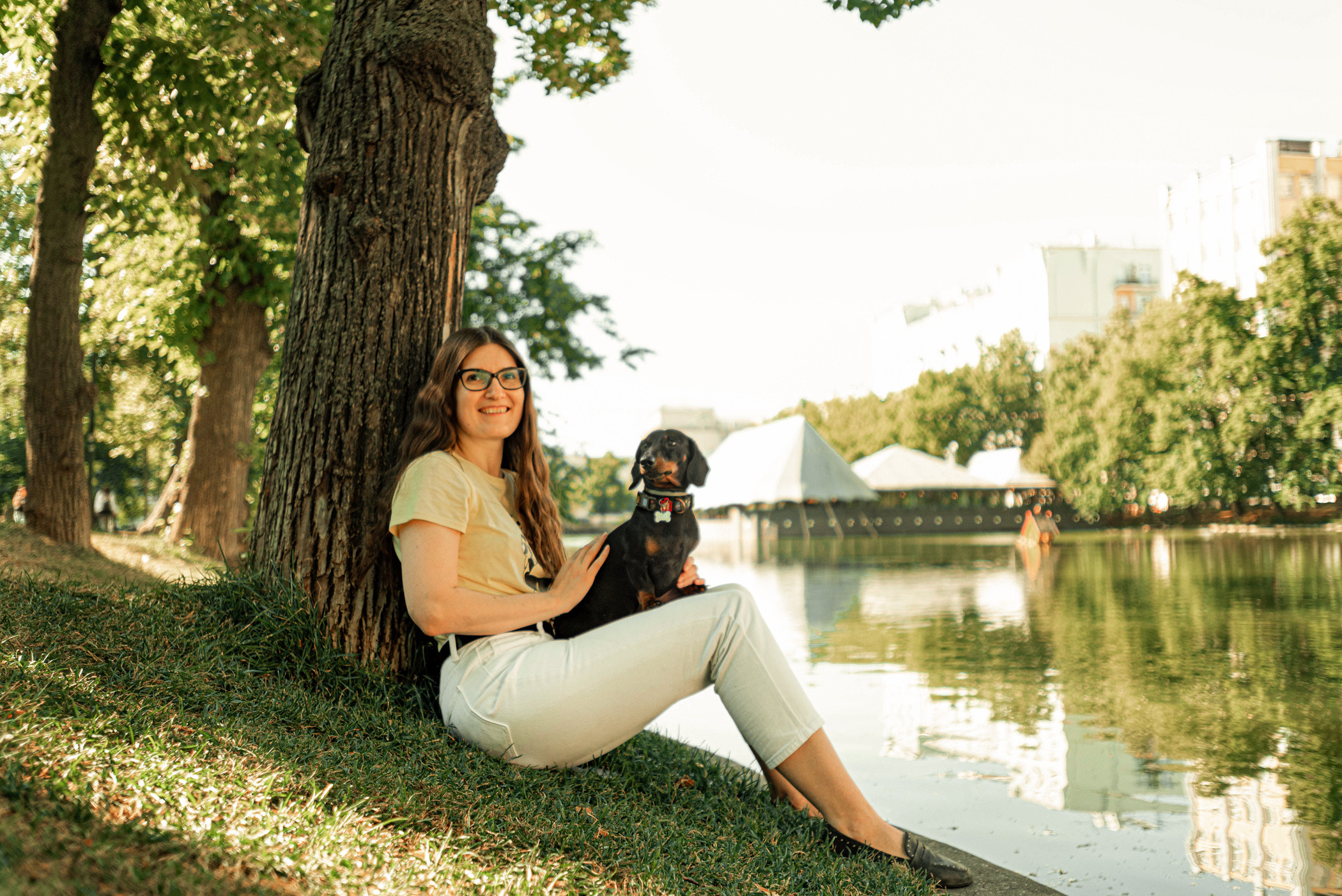 Малыш Гранд и его Таня на чистых прудах. Фотограф — анималист Саратов/Москва|Плужникова Юлия