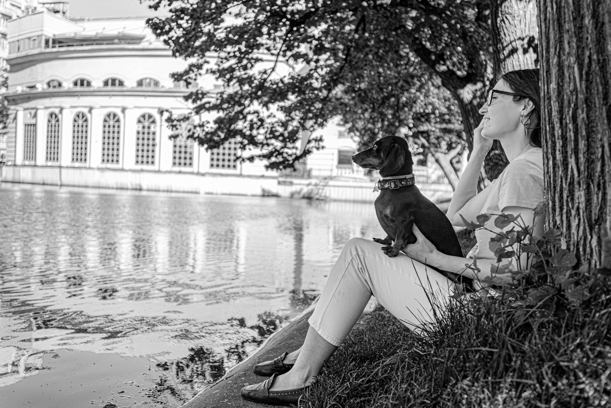 Малыш Гранд и его Таня на чистых прудах. Фотограф — анималист Саратов/Москва|Плужникова Юлия