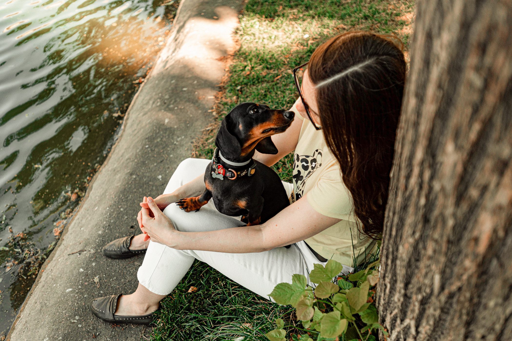 Малыш Гранд и его Таня на чистых прудах. Фотограф — анималист Саратов/Москва|Плужникова Юлия