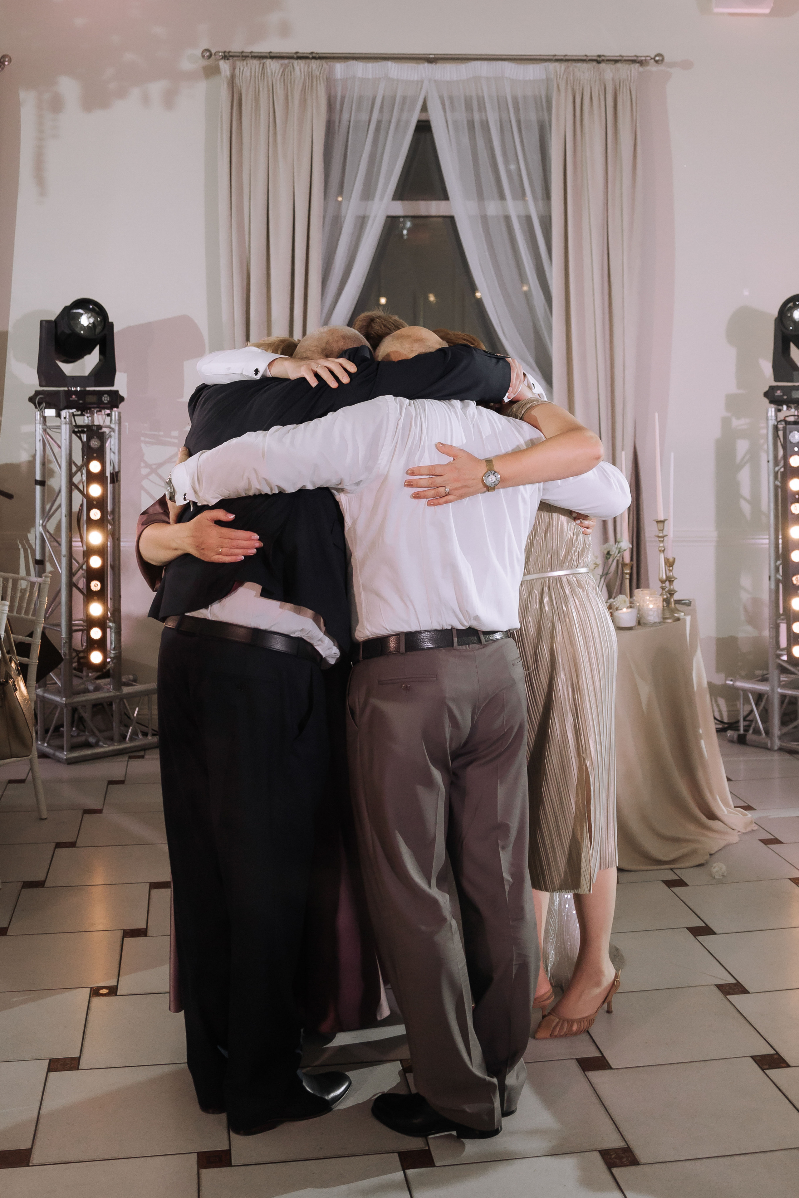 Vladislav & Elizabeth. Главная