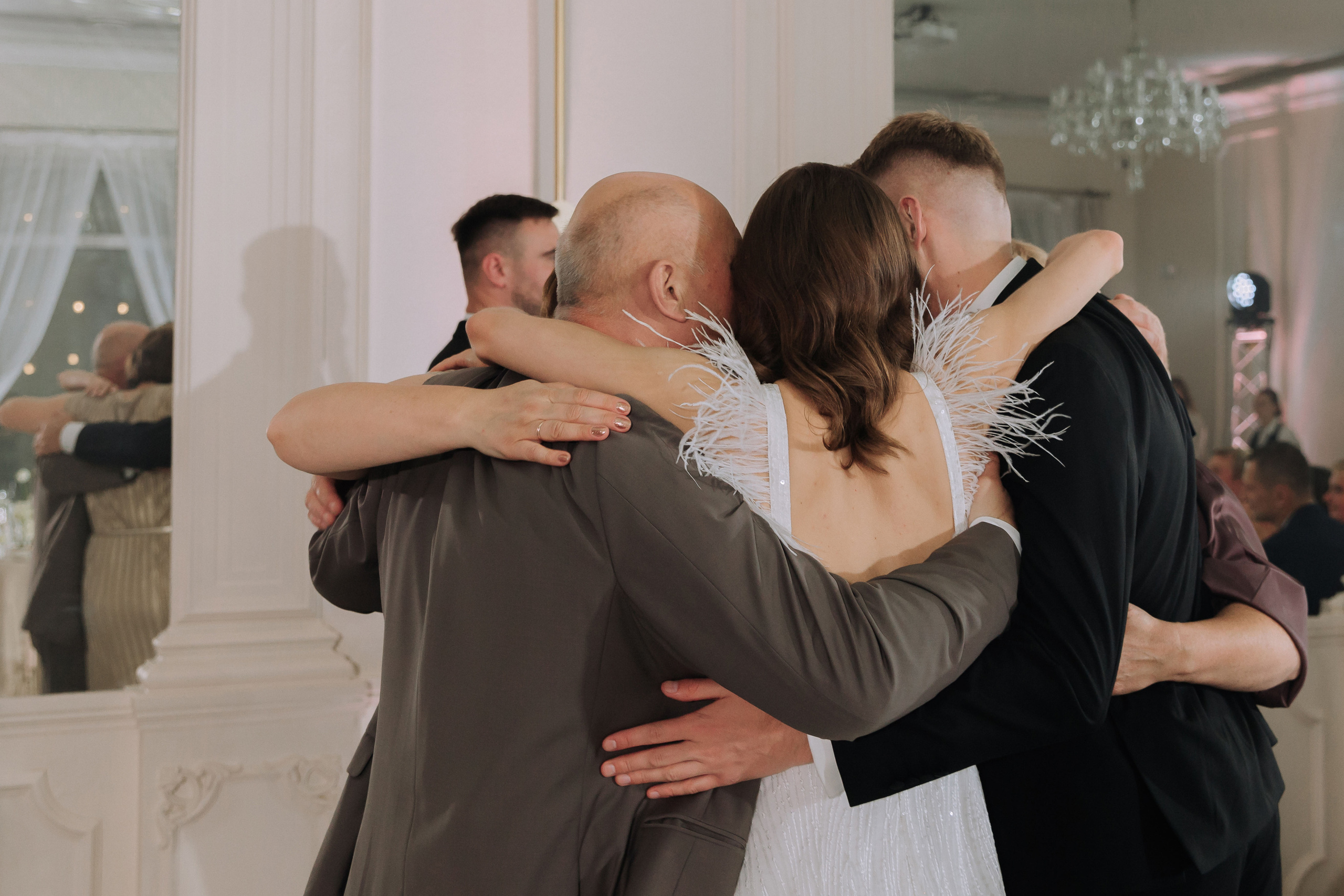 Vladislav & Elizabeth. Главная