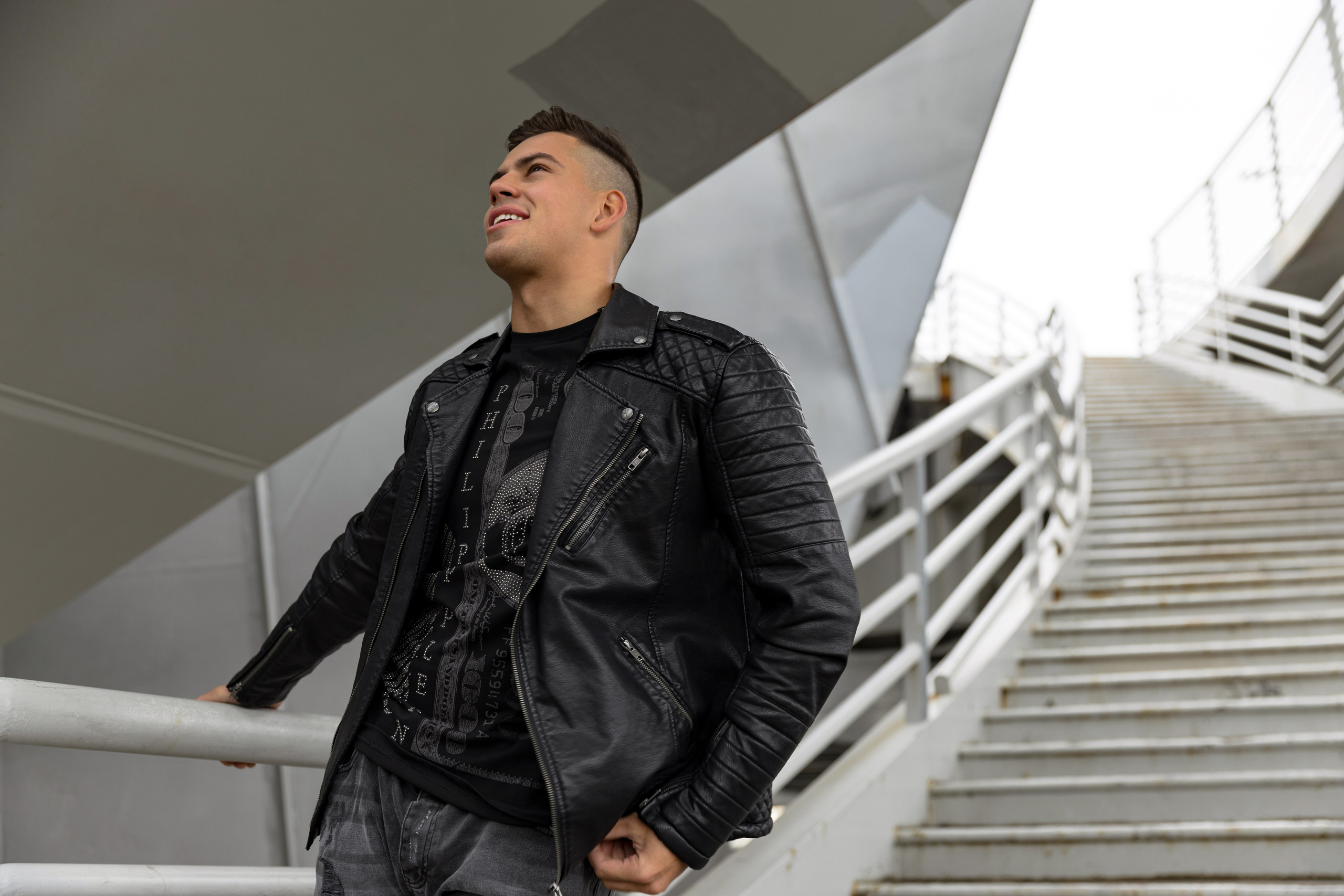 Георгий Славороссов, участник шоу Титаны и Ледниковый период. Свадебный и портретный фотограф в Санкт-Петербурге Надежда Чечулина