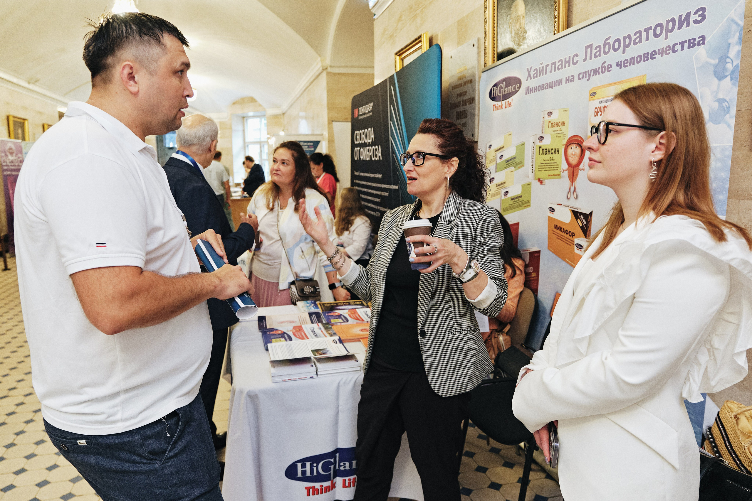 Репортажная фотосъемка Невского урологического форума в Санкт-Петербурге. Семейные и свадебные фотосессии в СПб, в студии, на улице, на природе