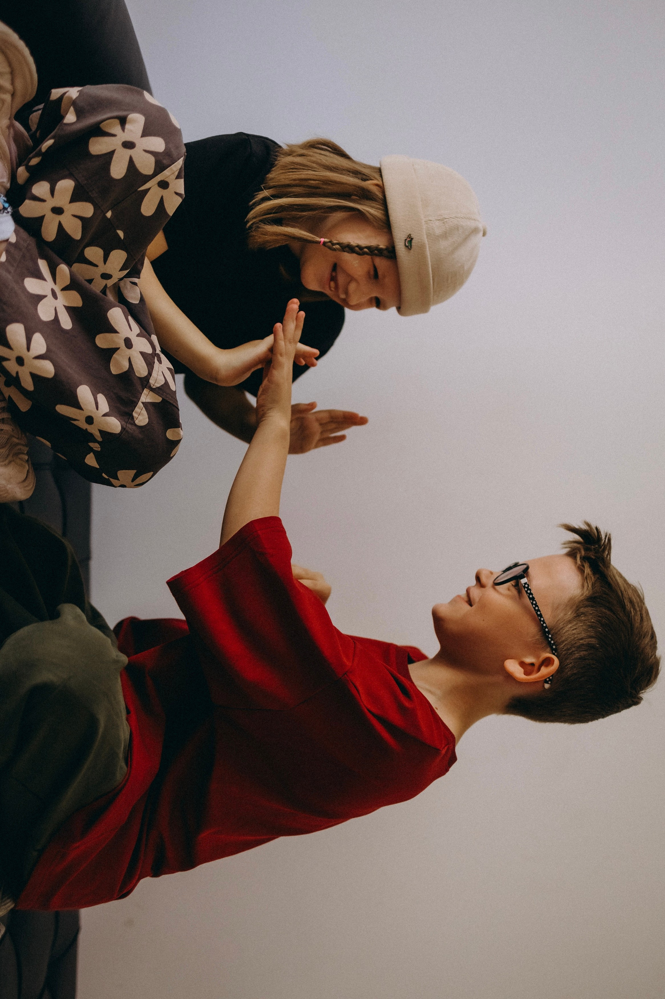 Таня, Костя, Стеша. Главная