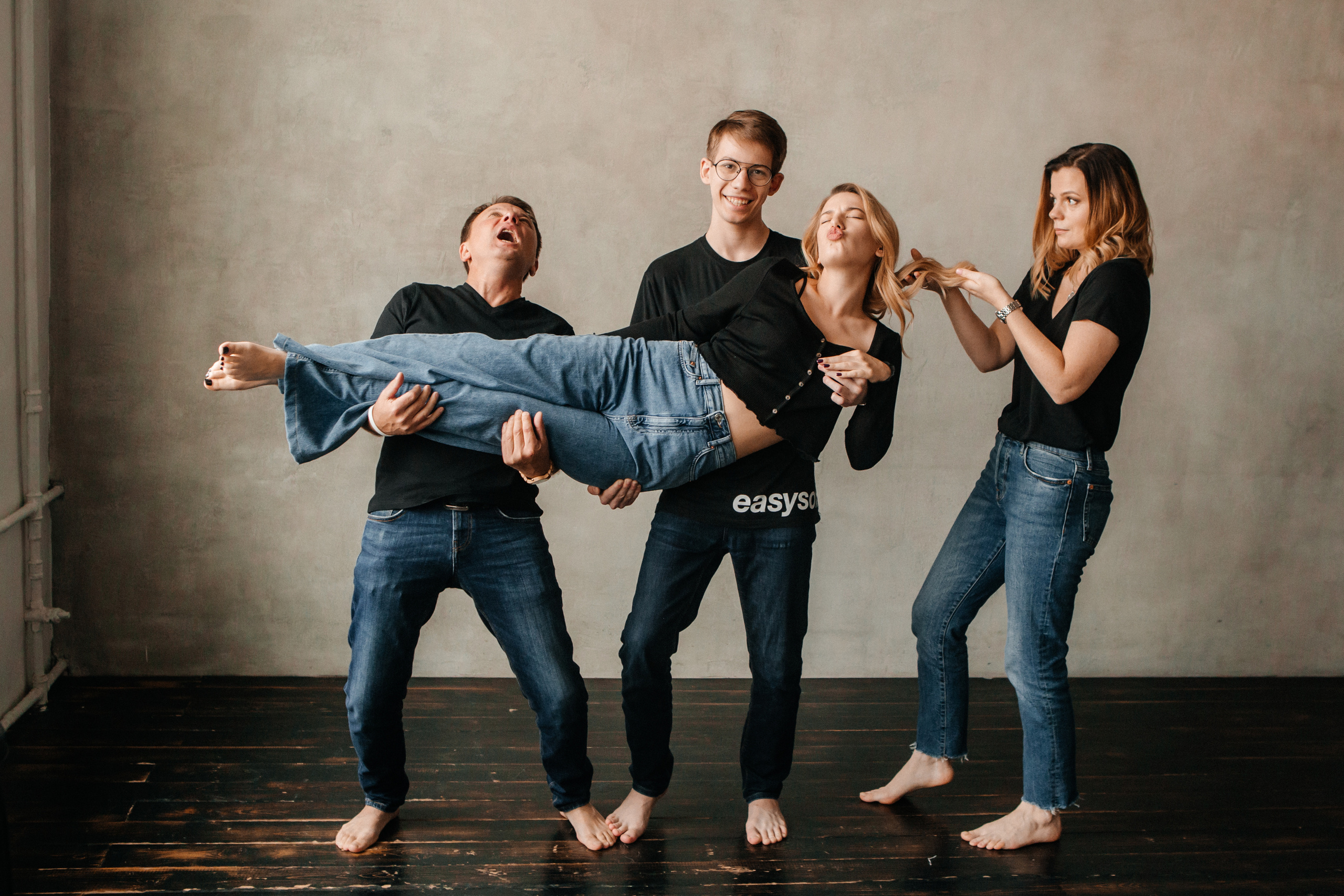 Аня+Марина+Саша+Паша. Семейный фотограф в Минске Саша Павлюк