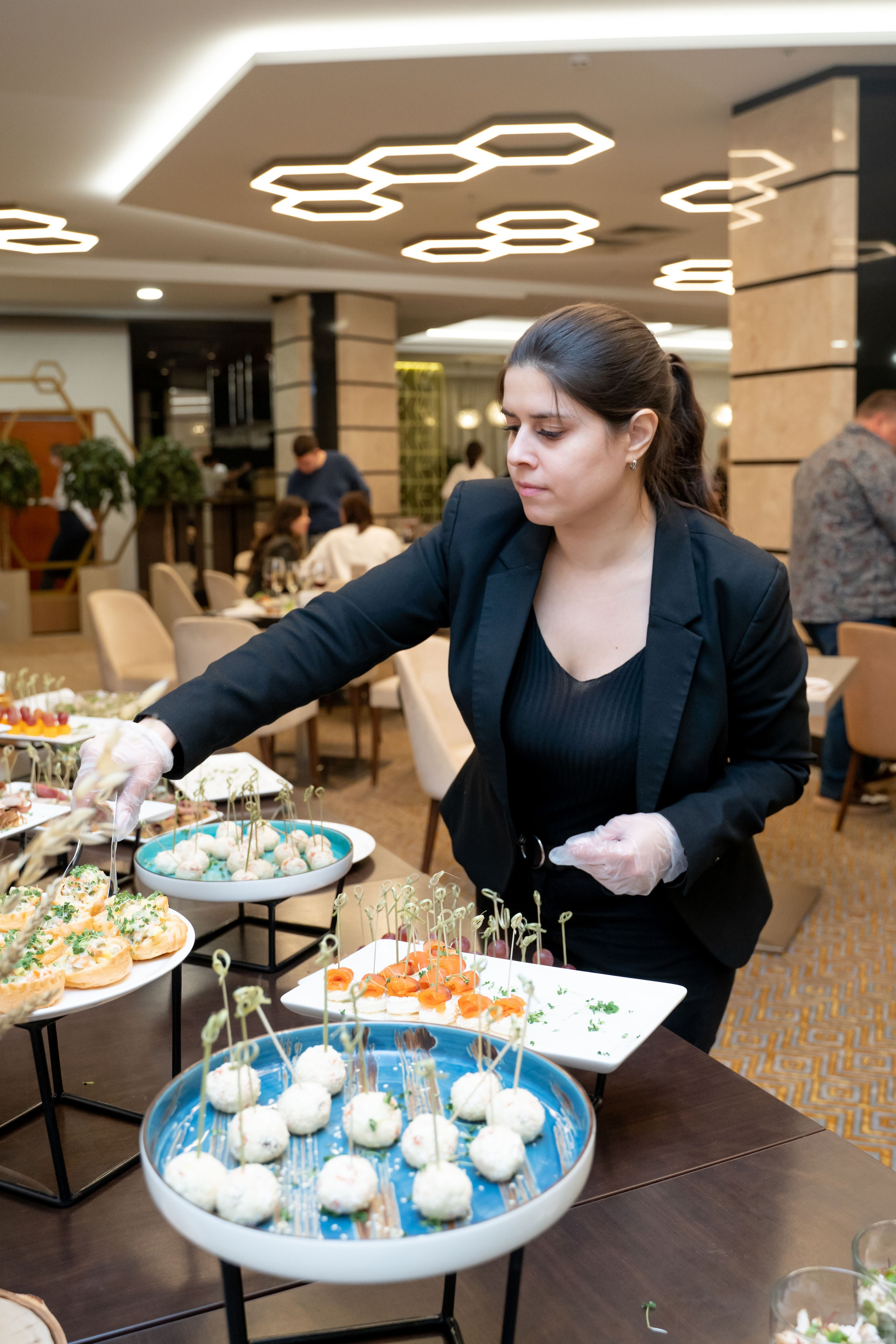 Битва Шефов в ресторане «Мед». Главная