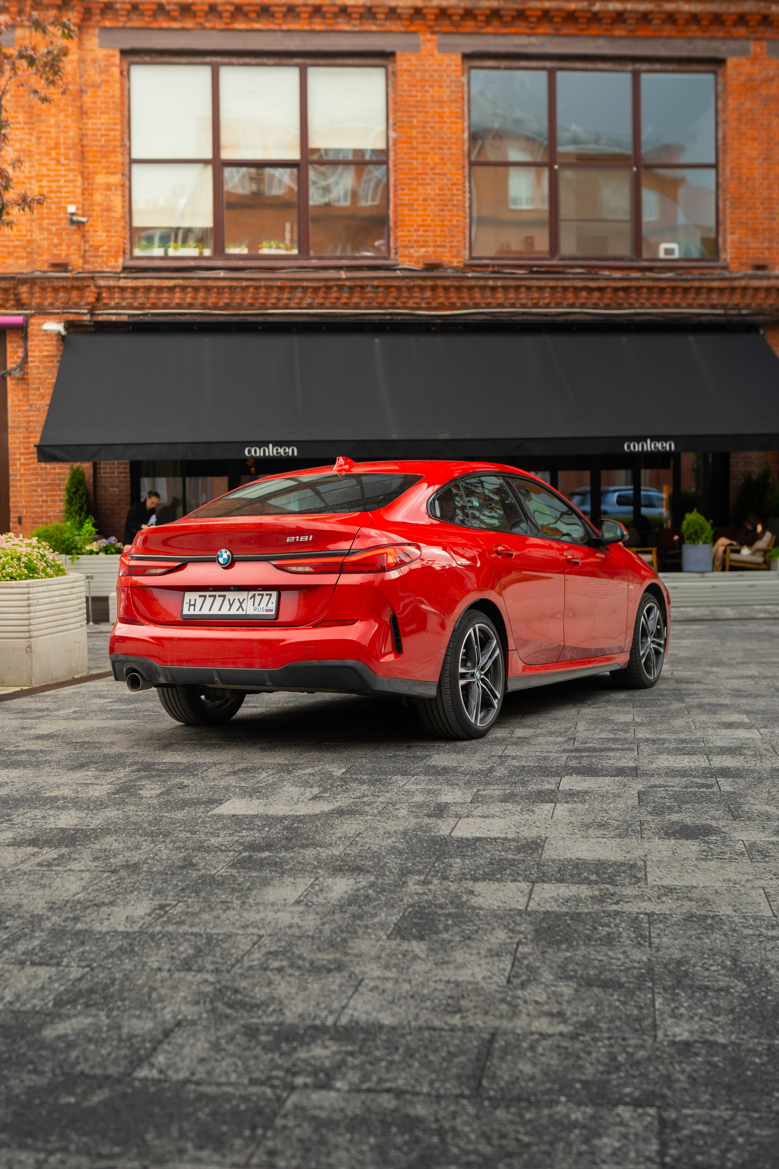 BMW 2-series. Mirllaev