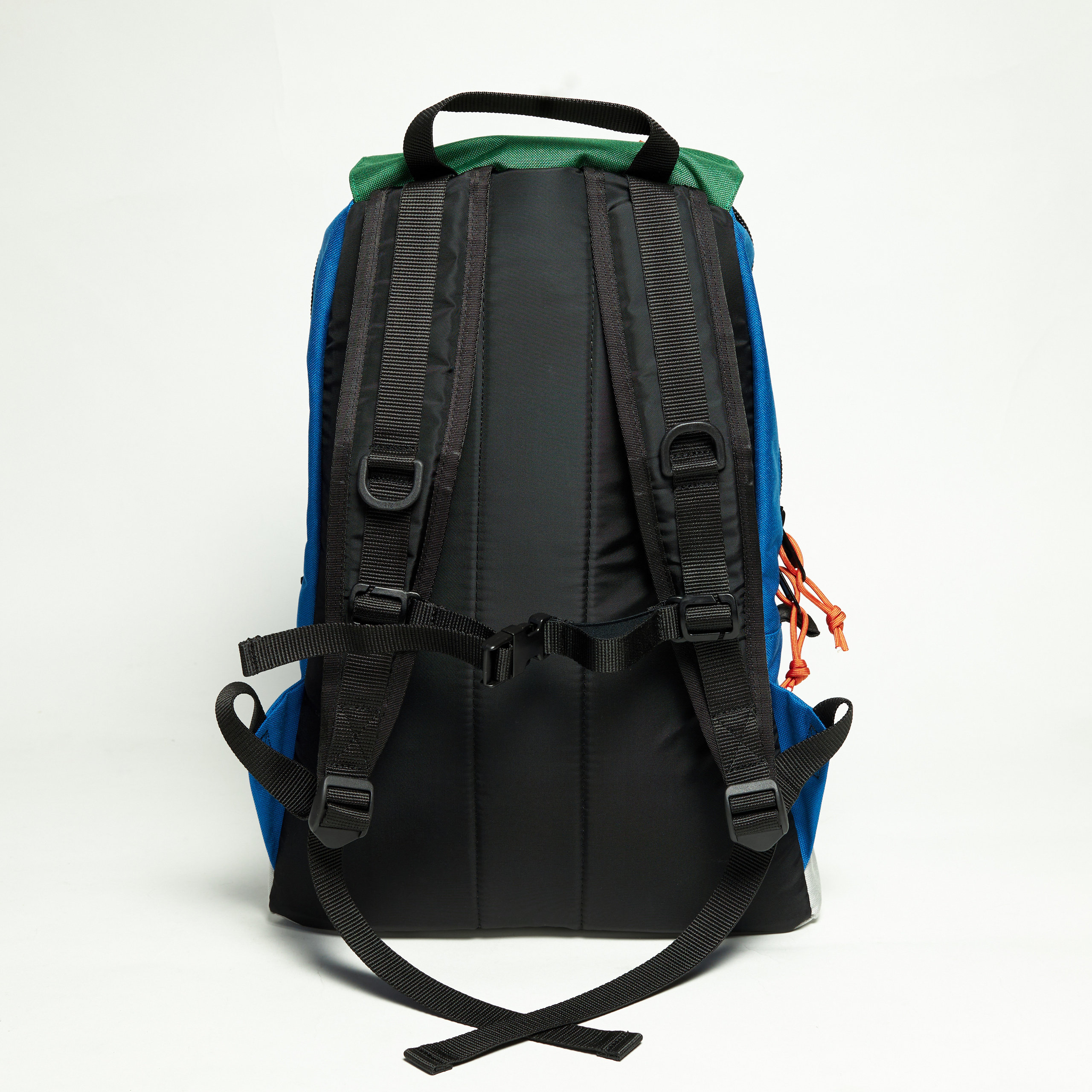 Рюкзаки. Студийный и лайфстайл фотограф в Санкт-Петербурге Карлюк Анатолий