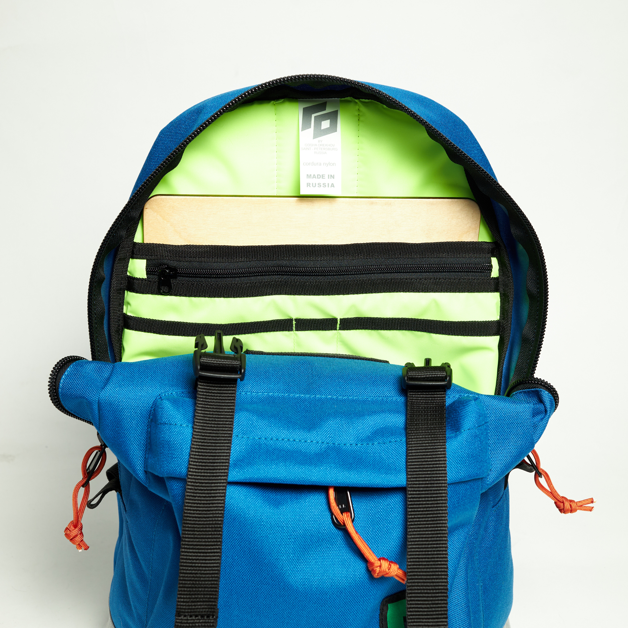 Рюкзаки. Студийный и лайфстайл фотограф в Санкт-Петербурге Карлюк Анатолий