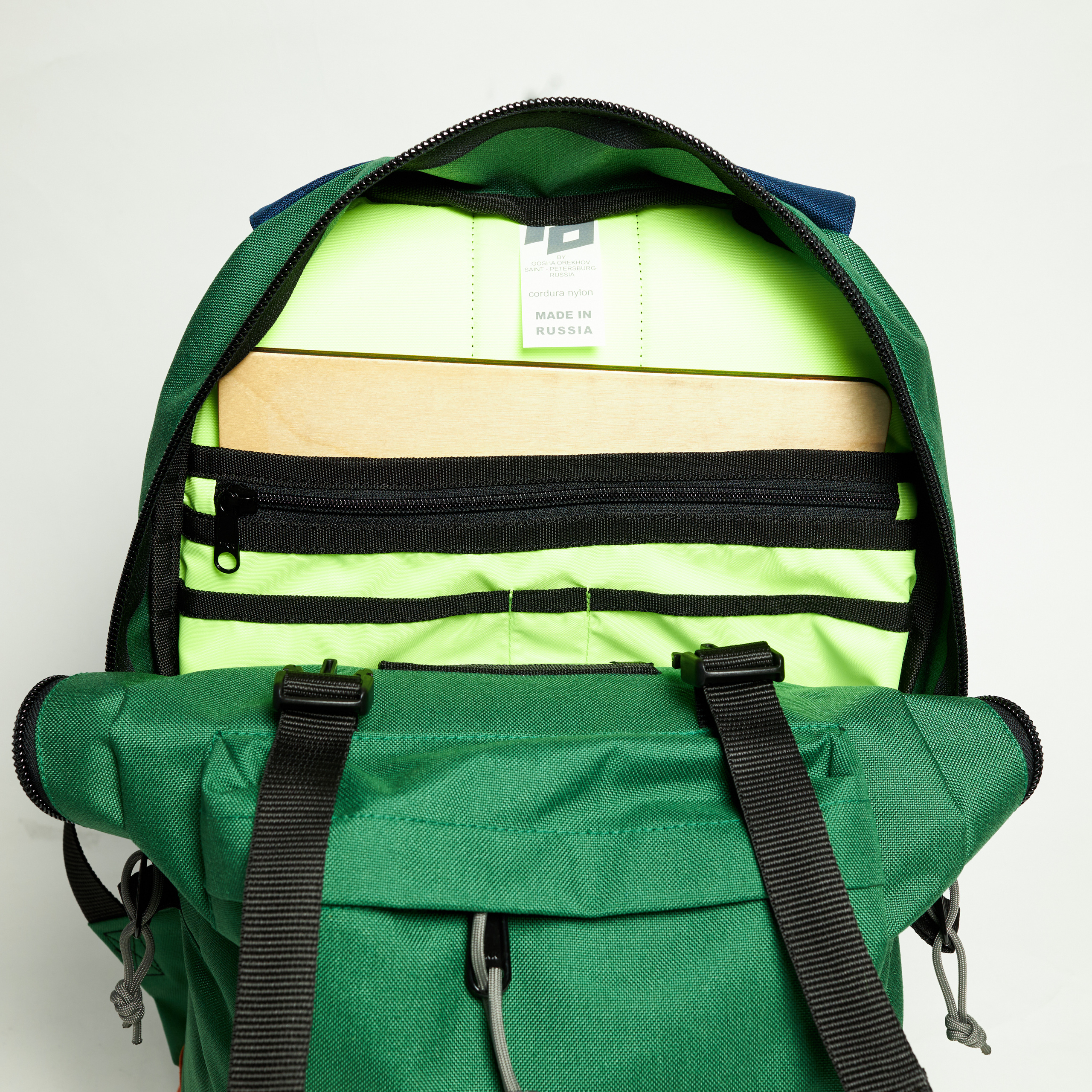 Рюкзаки. Студийный и лайфстайл фотограф в Санкт-Петербурге Карлюк Анатолий