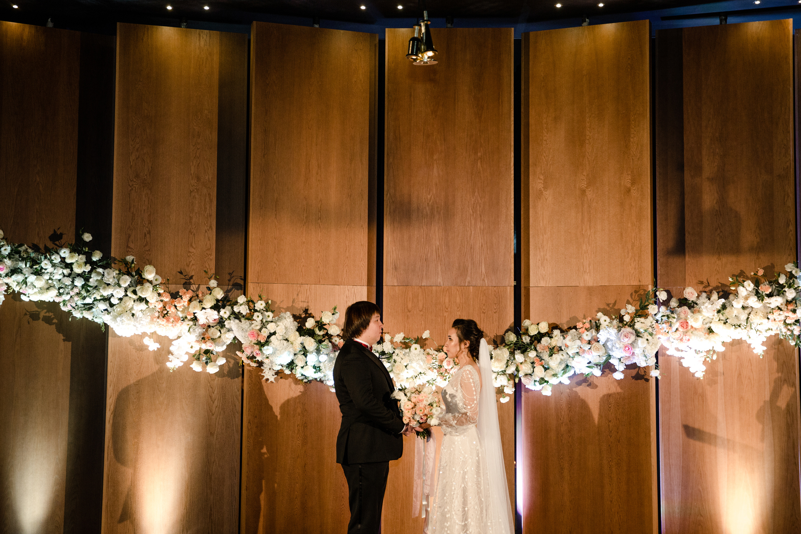 Дамир и Айнура. Тбилиси. Republic Restaurant. Свадебный фотограф в Алматы Николай Киреев