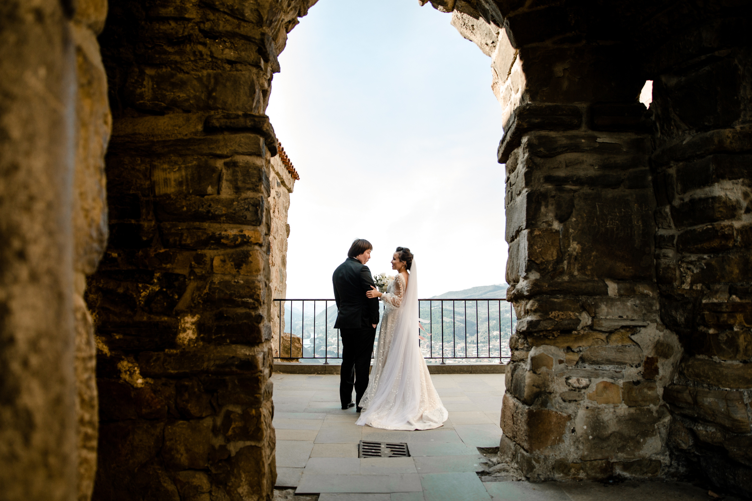 Дамир и Айнура. Тбилиси. Republic Restaurant. Свадебный фотограф в Алматы Николай Киреев