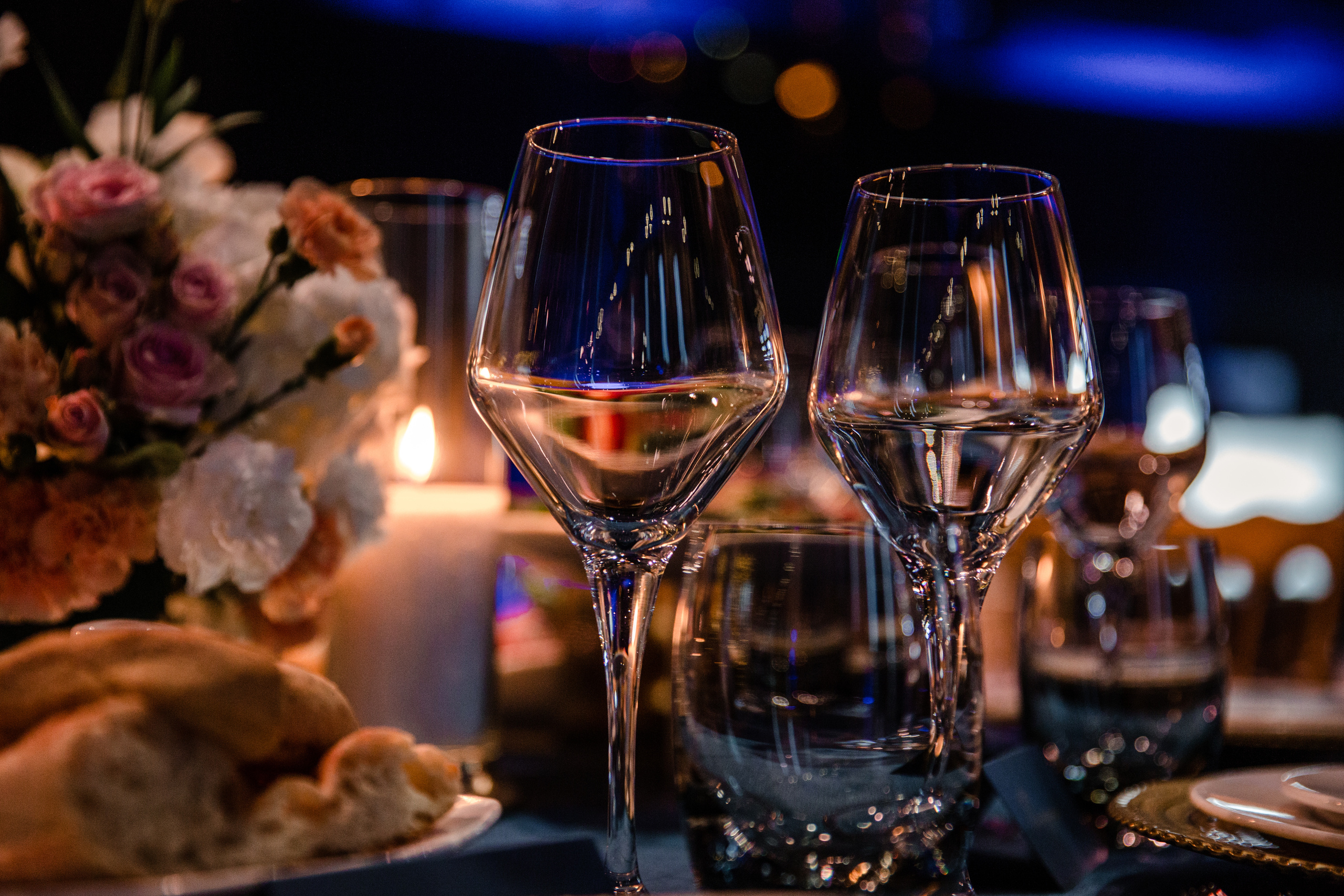 Дамир и Айнура. Тбилиси. Republic Restaurant. Свадебный фотограф в Алматы Николай Киреев