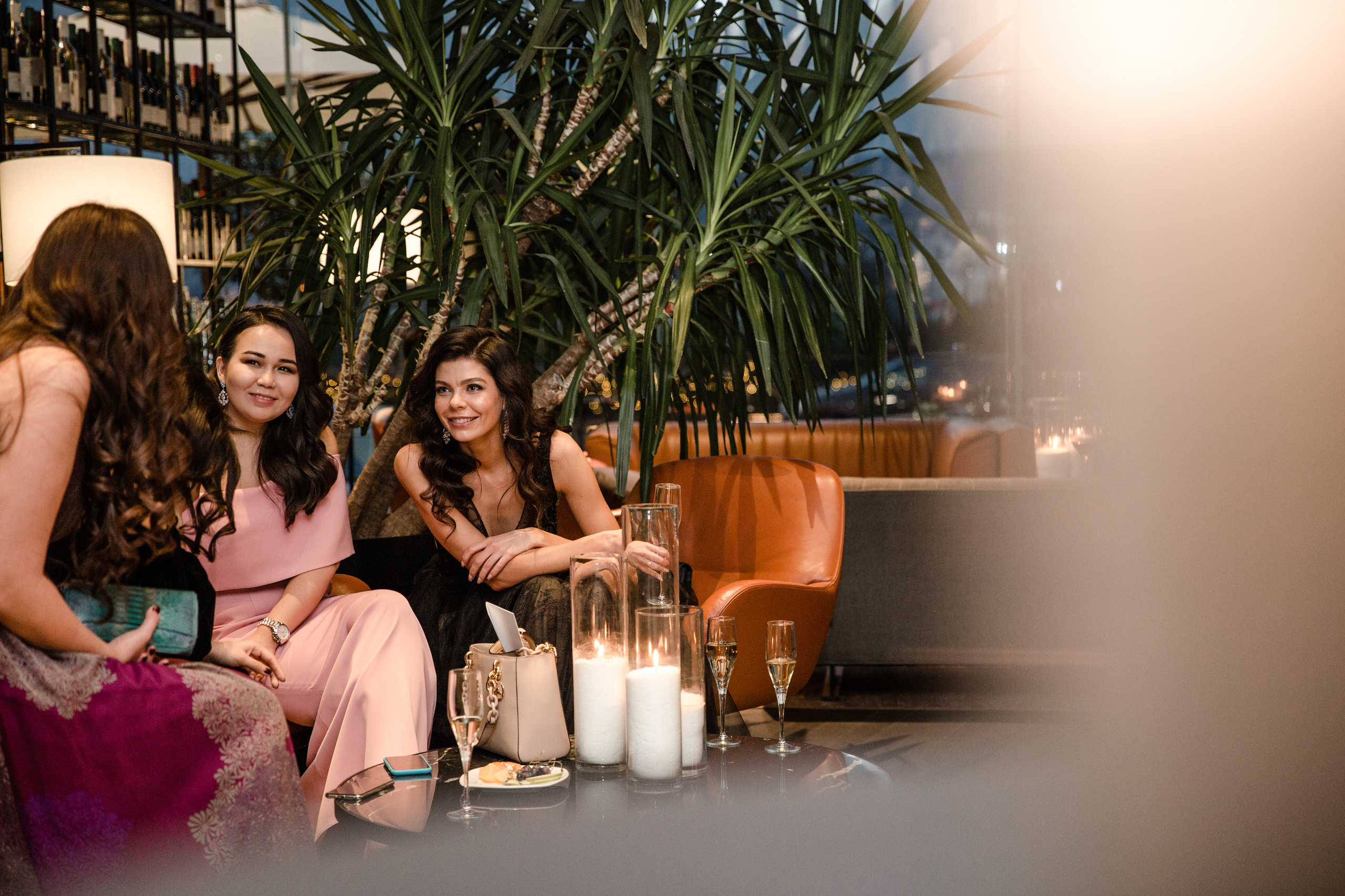 Дамир и Айнура. Тбилиси. Republic Restaurant. Свадебный фотограф в Алматы Николай Киреев