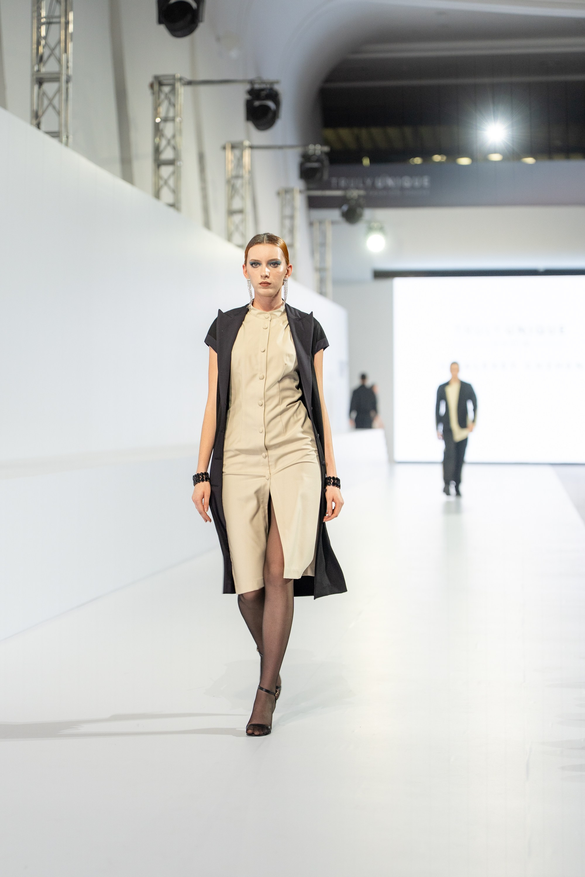 Truly Unique by Alexey ChZhen. Сайт Алматинского НЮ АРТ, будуар и фэшн фотографа Дениса Карпенко