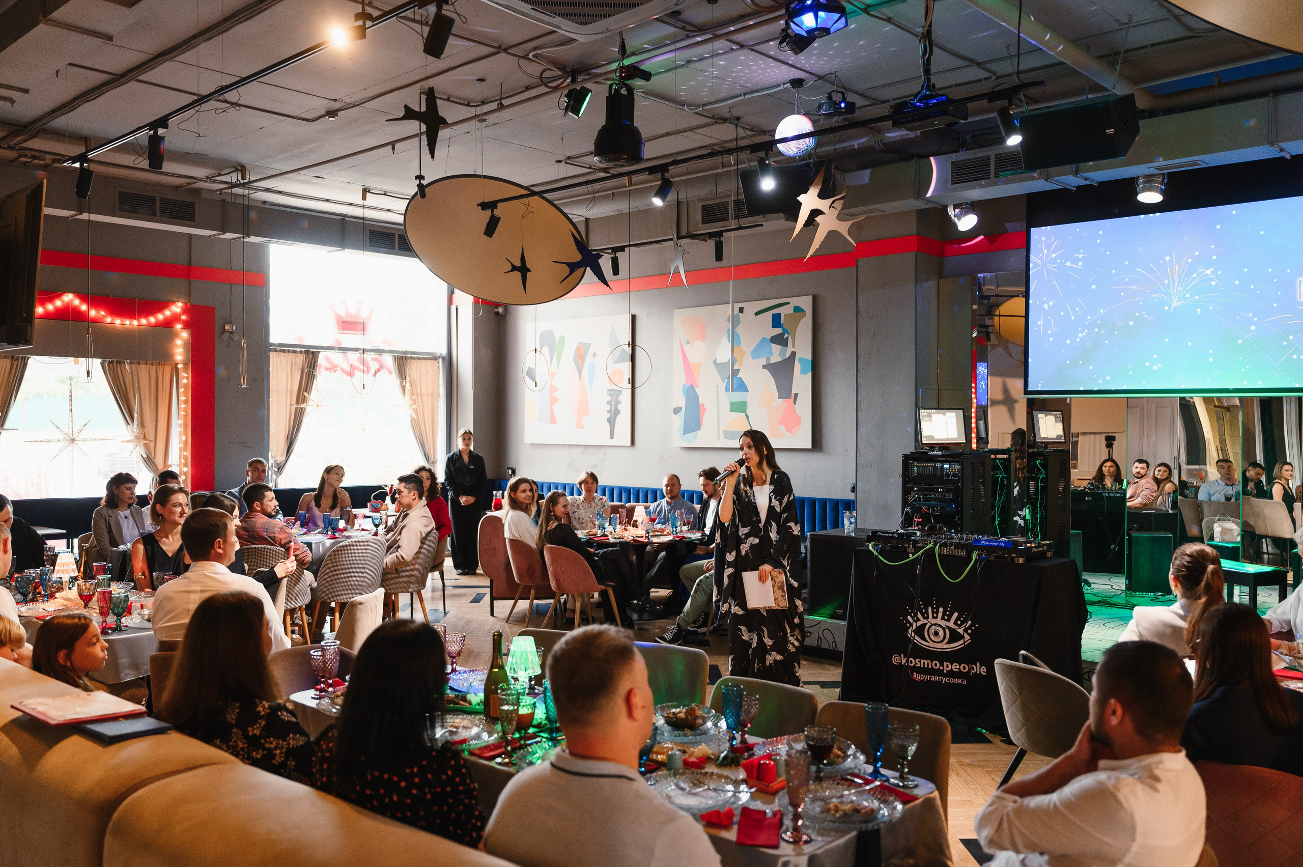 День рождения в формате выступления. Wedding and family photographer USA