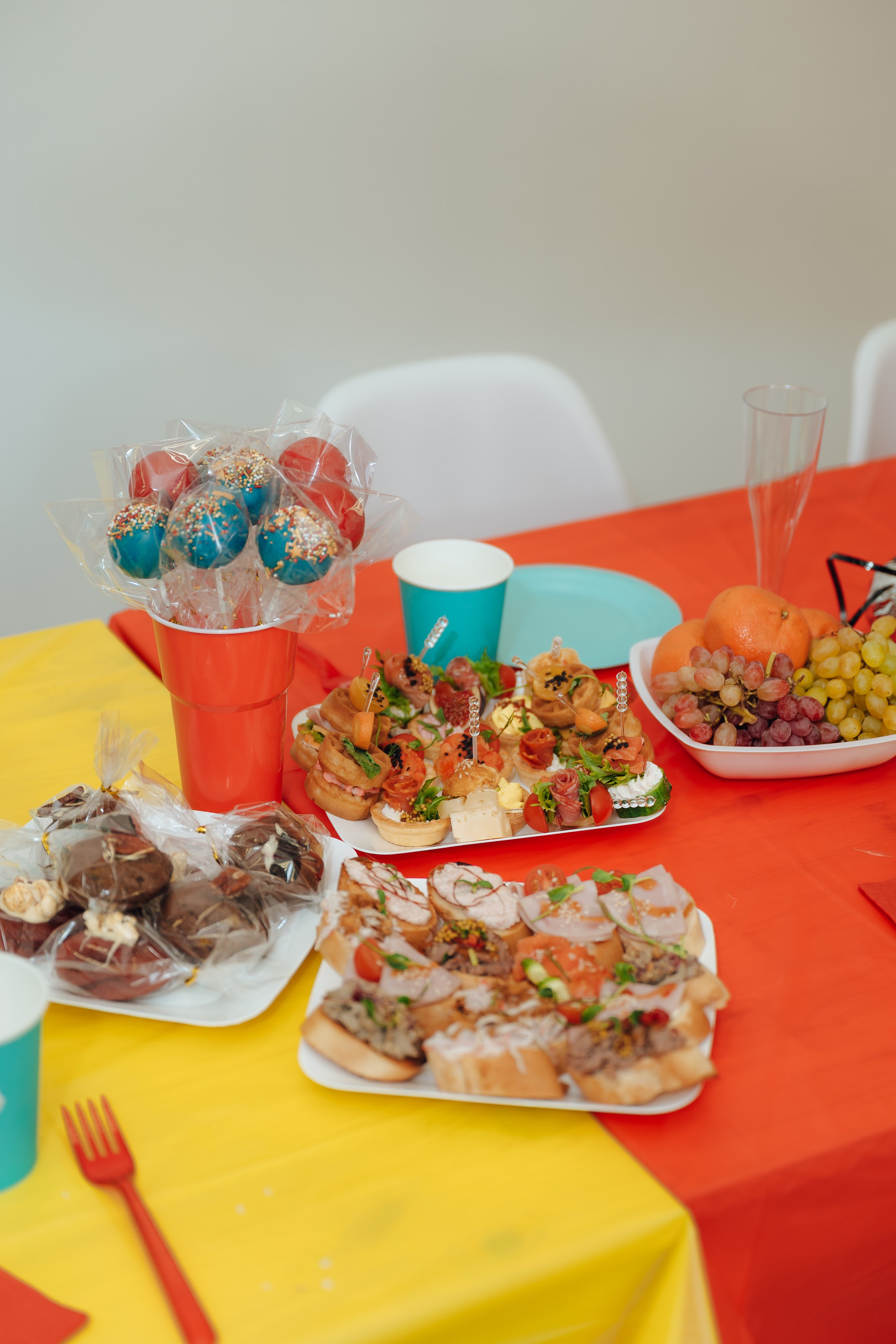 Праздник Льва в Мультифокс. Детский и семейный фотограф Катерина Мишина