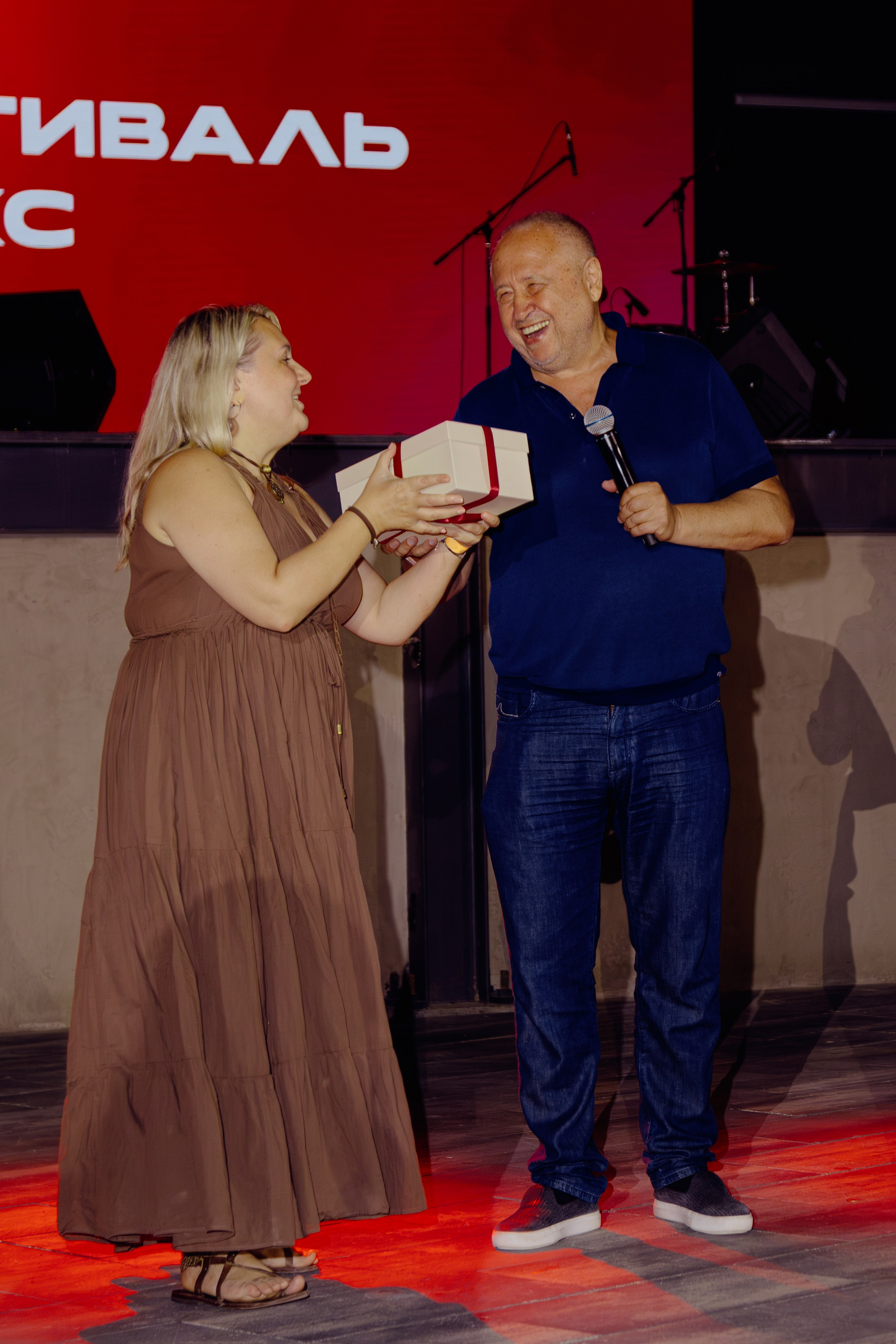 Репортажная съёмка корпоратива компании Феникс. Портретный фотограф в Ростове-на-Дону Антон Казарин