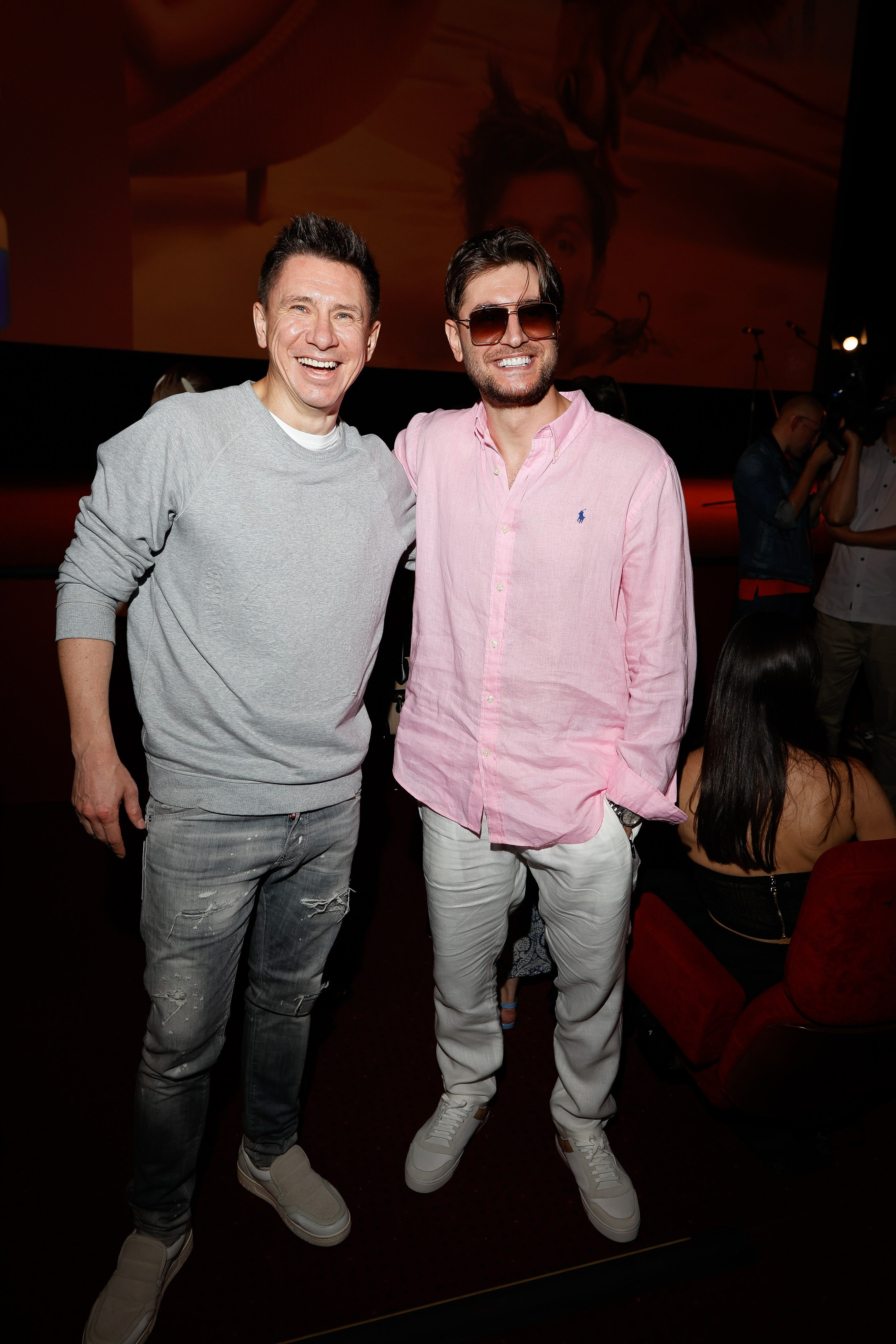 Выжить в Дубае | Кинотеатр «Октябрь» на Новом Арбате | ТНТ. Nikolskayasecular