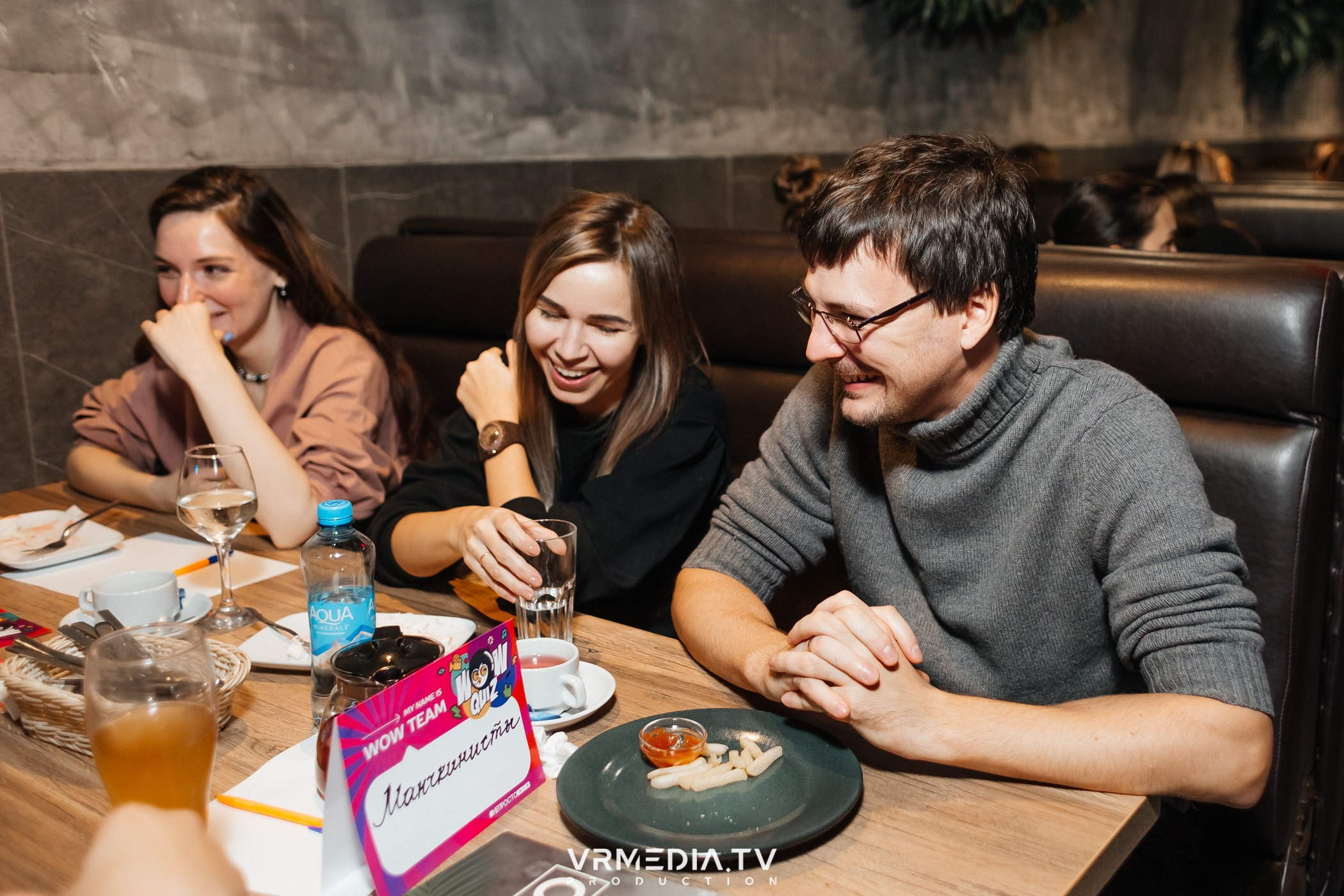 WoW QuiZ в баре «Друзья»