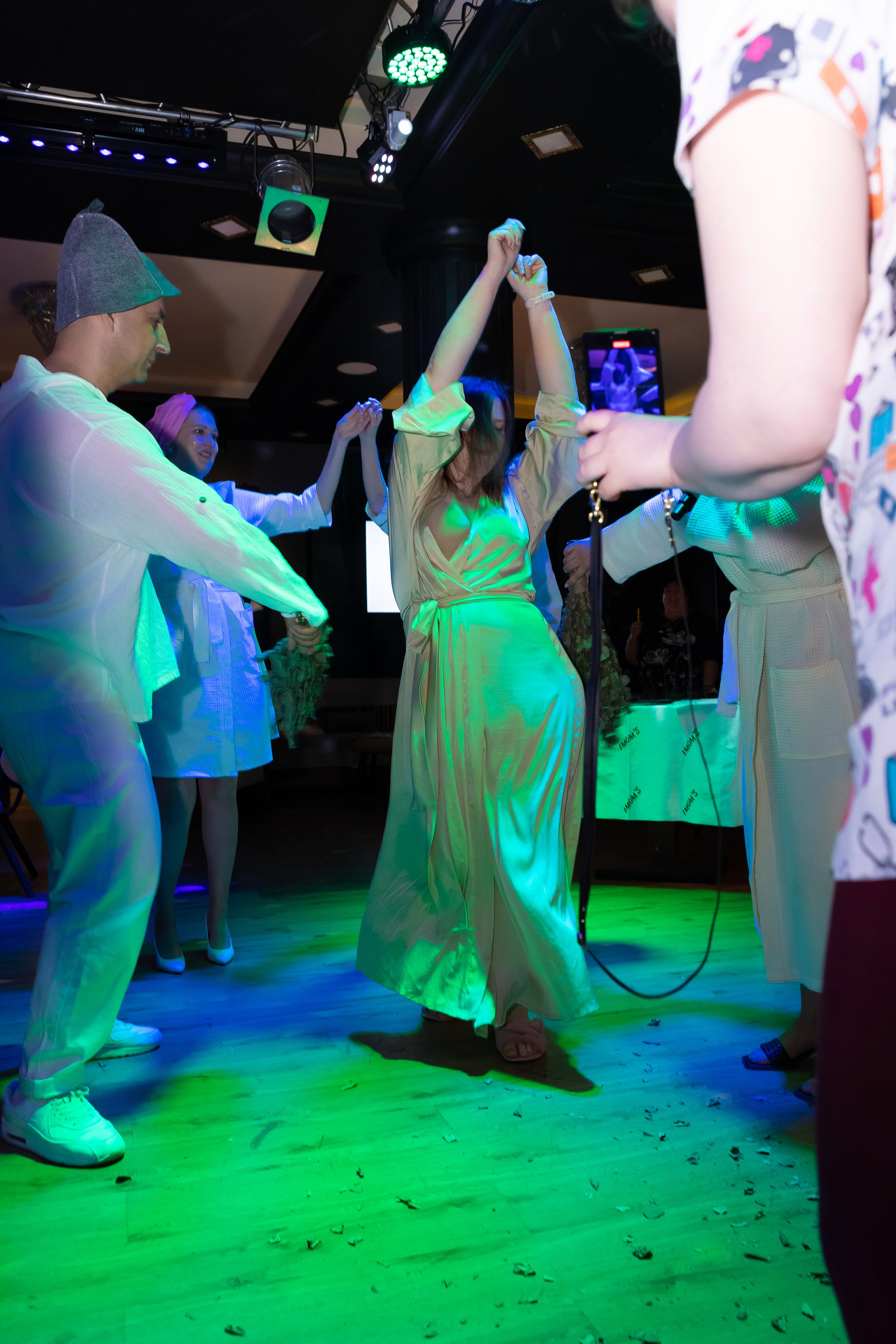 I`mom`s шоу-квиз «SPA». Сказочный фотограф для Вас и Вашей семьи