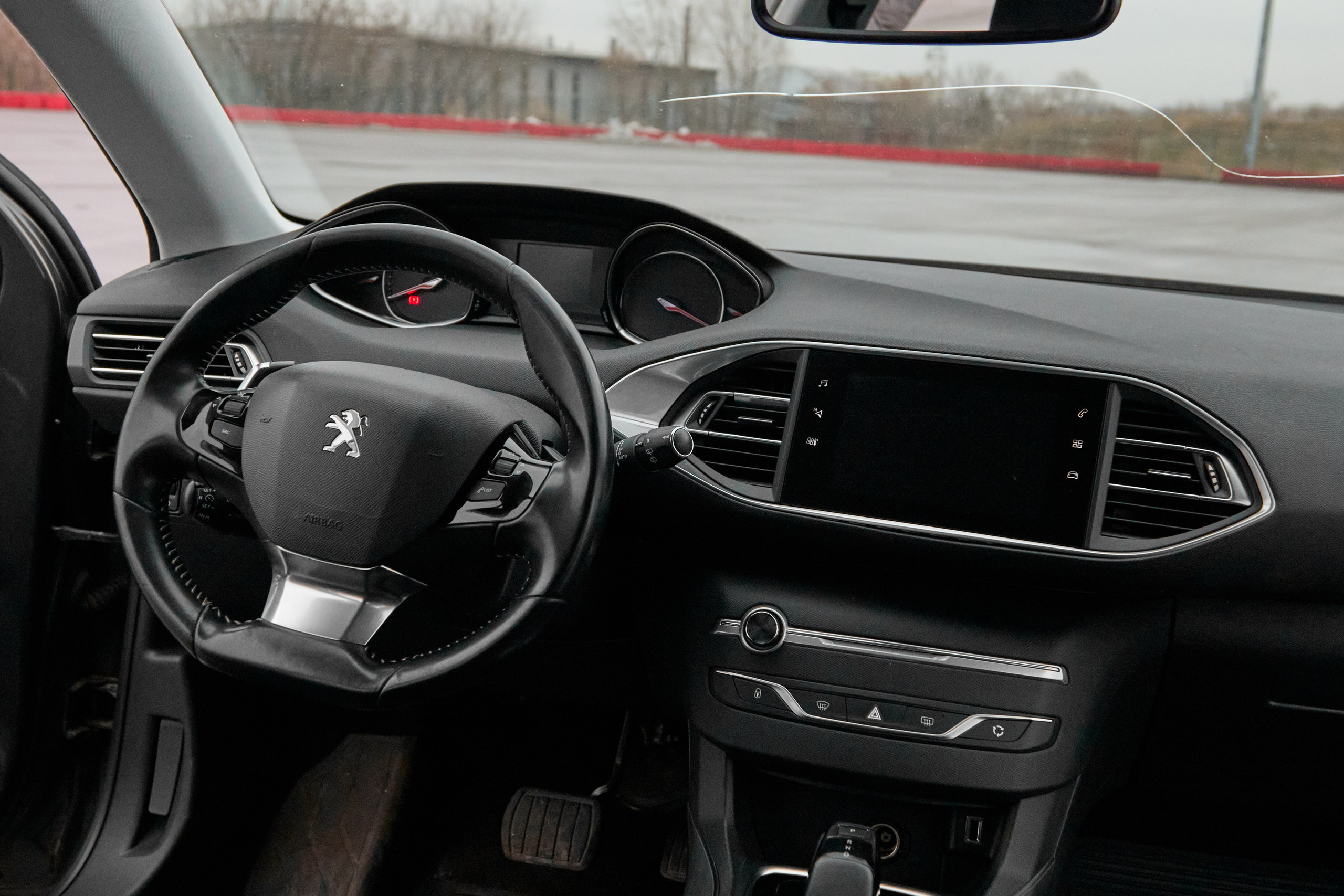 Peugeot 308. FM Media Сrew. Репортажные фото и видео