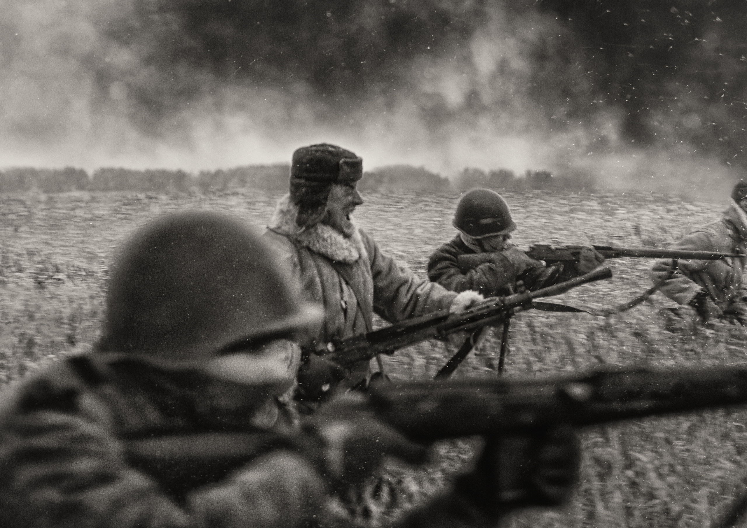 Атака русских солдат в ВОВ зимой.