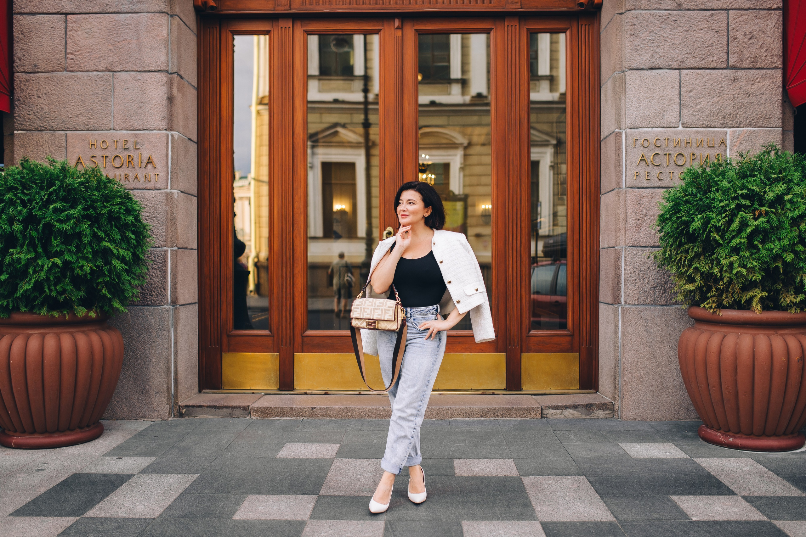 Фотопрогулки и фотосессии в Санкт-Петербурге. Фотограф в Санкт-Петербурге Юлия Ласкари