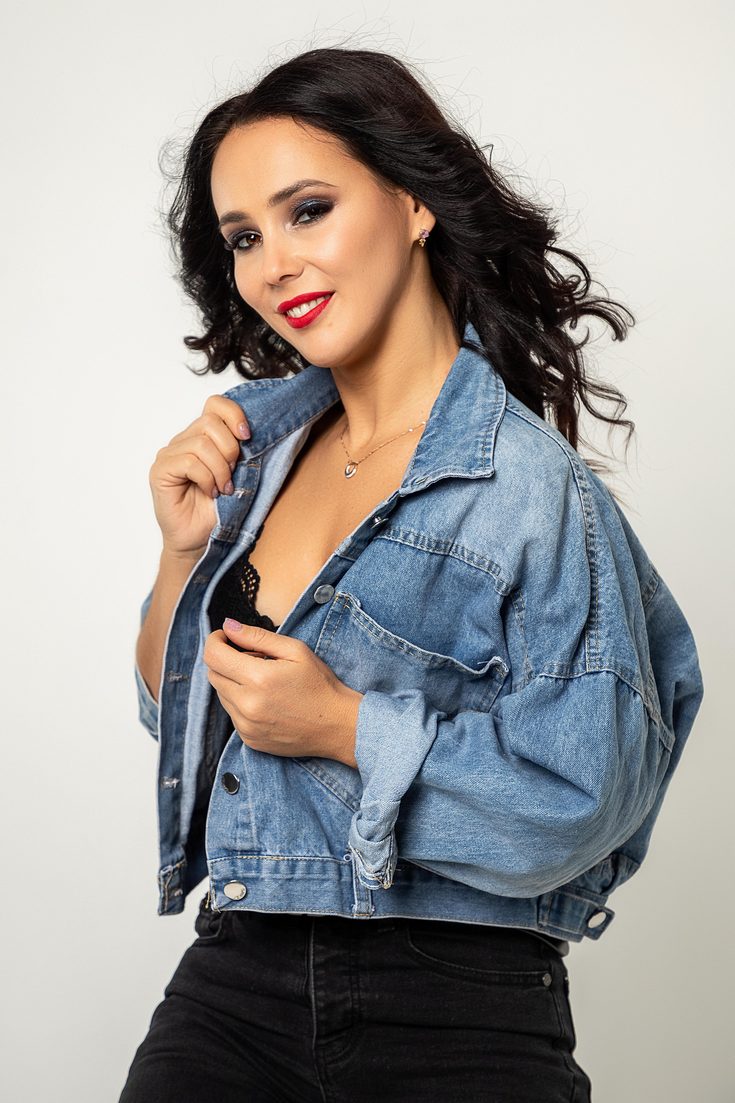 Чувственная фотосессия для прекрасной девушки. Коммерческий фотограф Андрей Тремасов