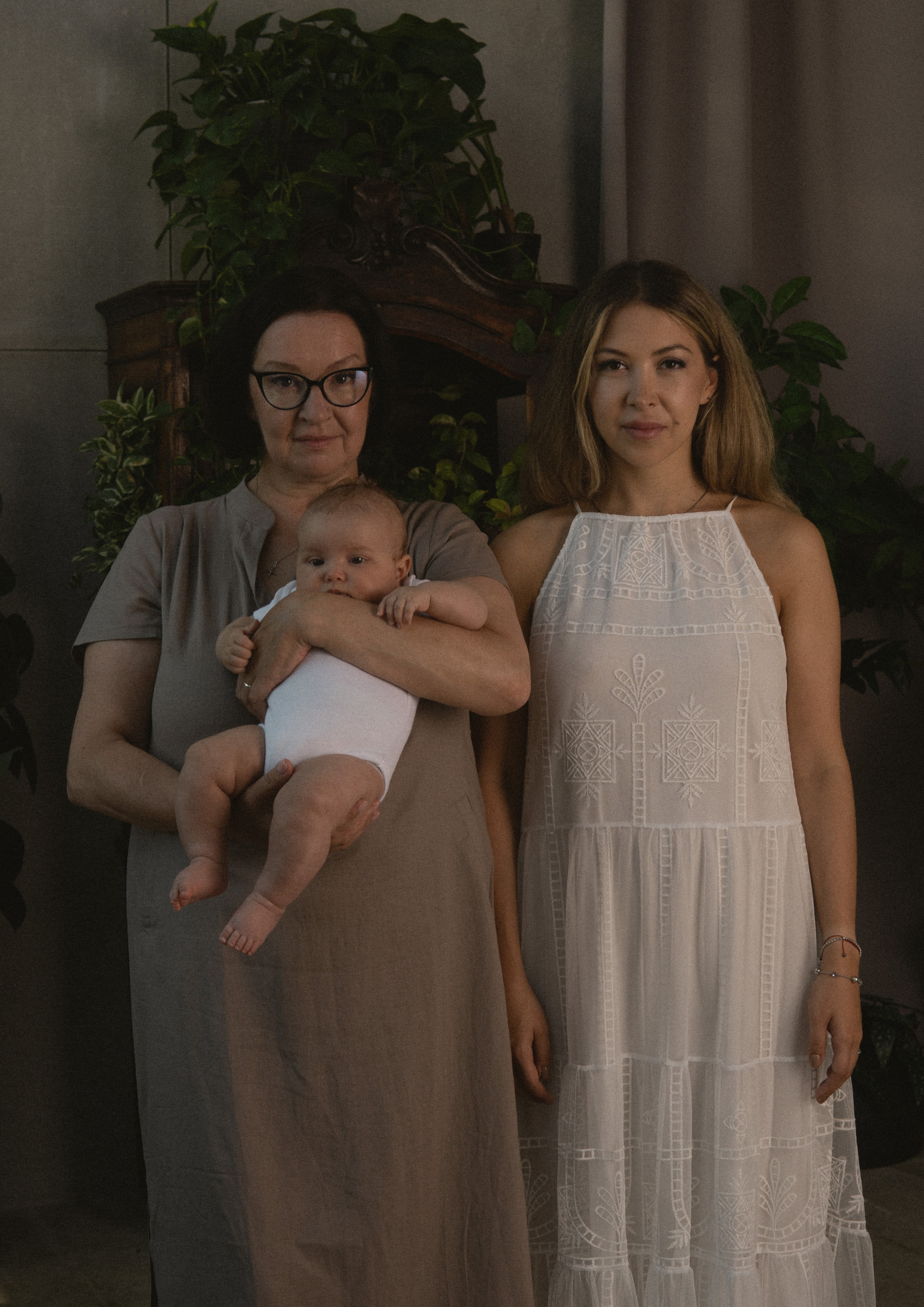 Anastasia y Olivia. Wedding Photographer in Barcelona and Medellin