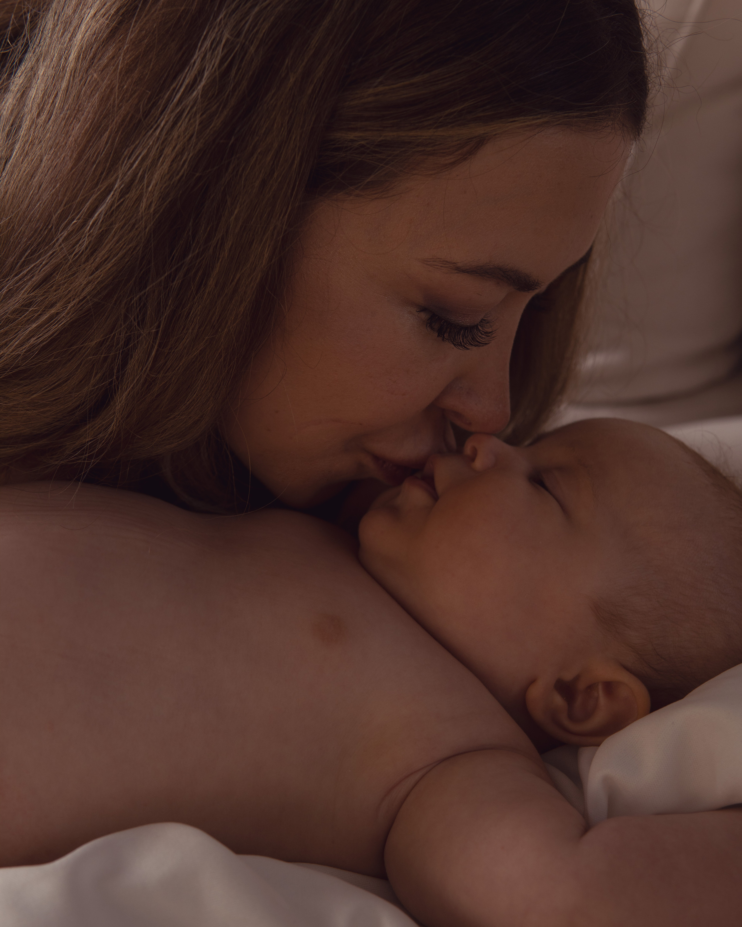 Anastasia y Olivia. Wedding Photographer in Barcelona and Medellin