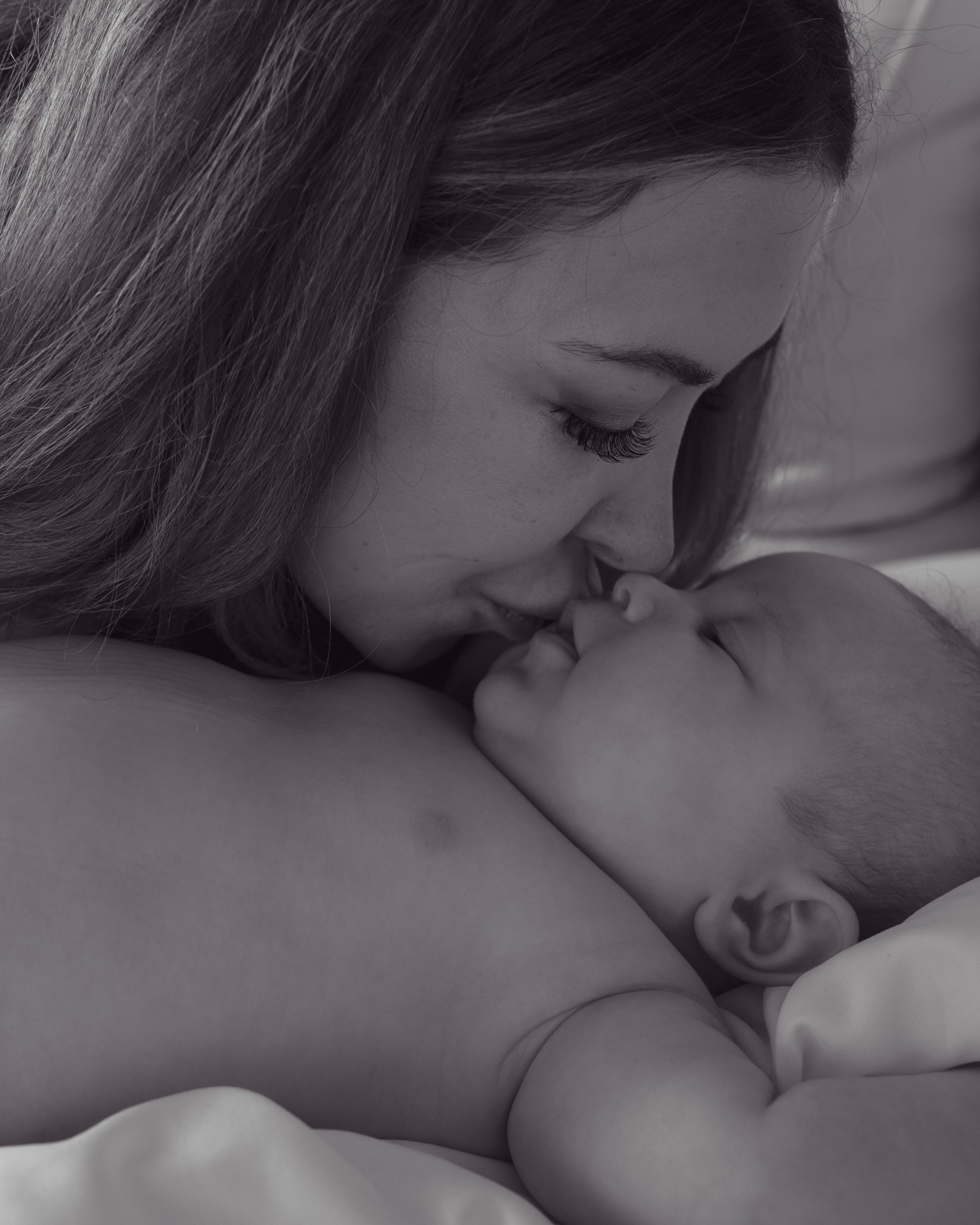 Anastasia y Olivia. Wedding Photographer in Barcelona and Medellin