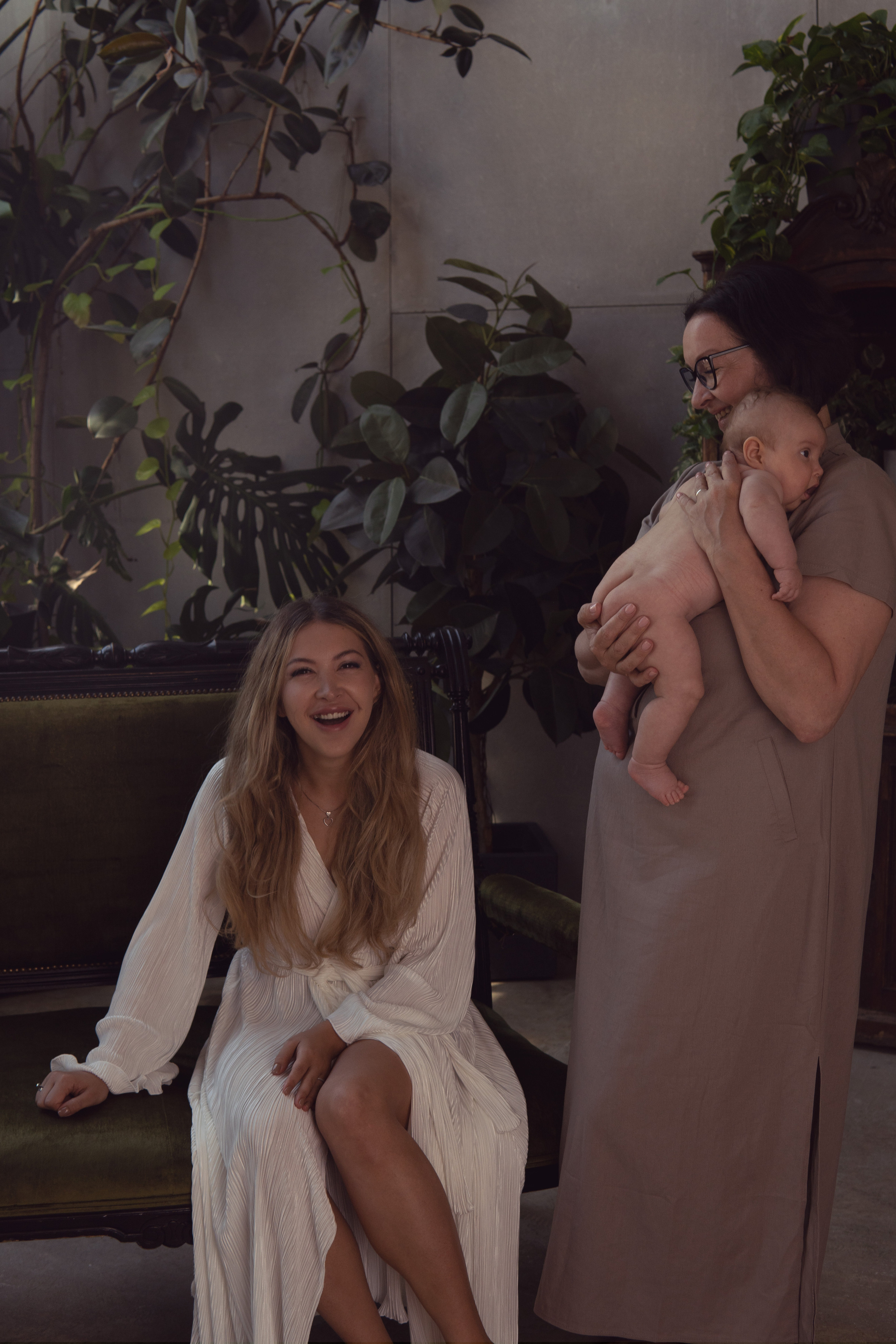 Anastasia y Olivia. Wedding Photographer in Barcelona and Medellin