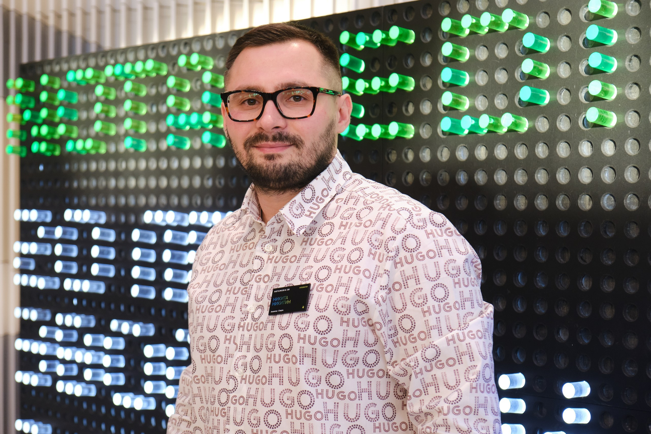 Notamedia 20 лет. Репортажный фотограф в Москве Денис Тамко