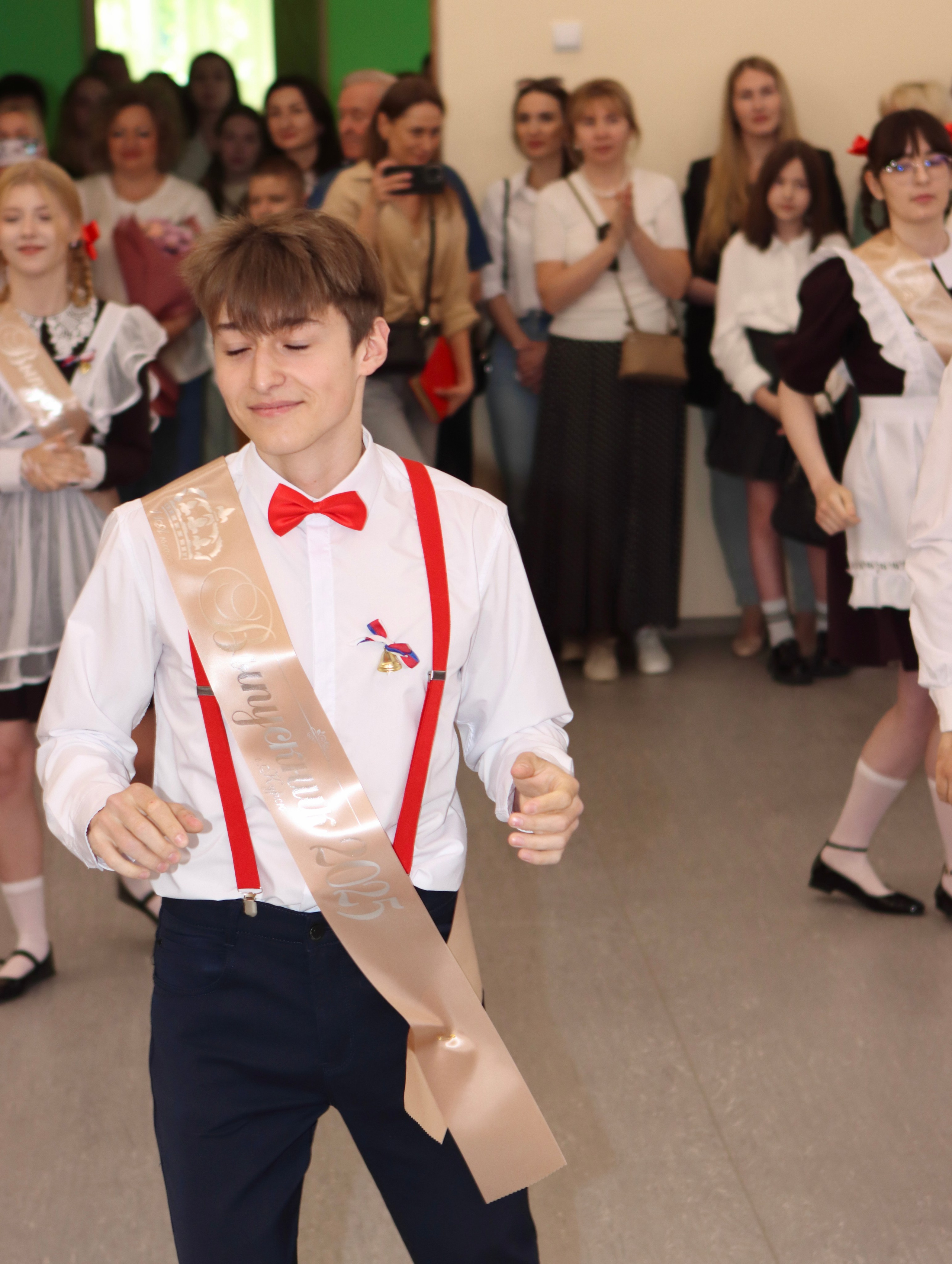 Школьный выпускной. Фотограф в Курске Смирнов Евгений